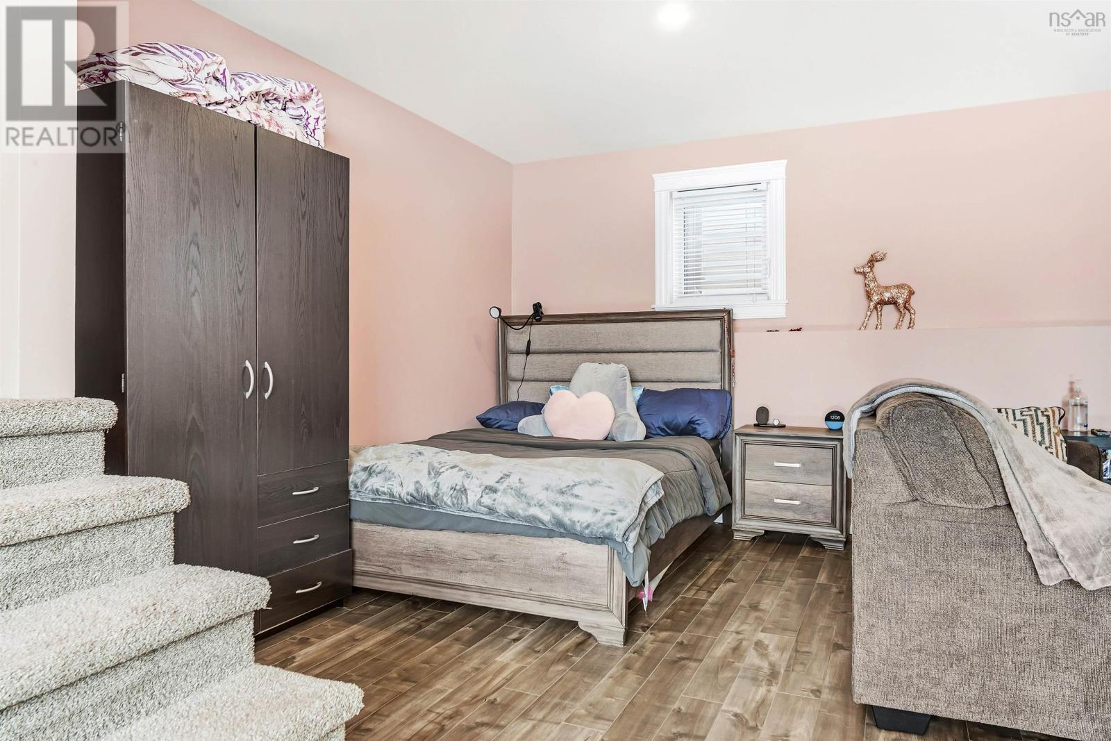 Property 32 of 47 of 15 Bellroyal Court