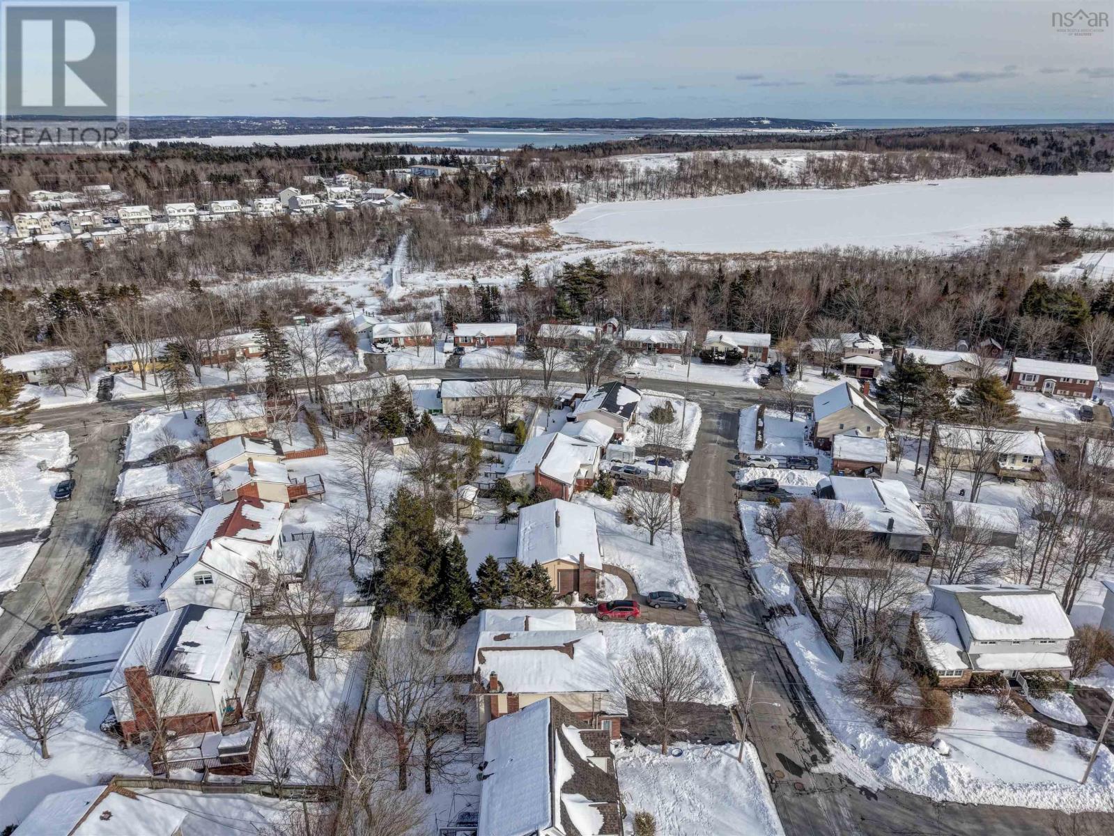 Property 43 of 47 of 15 Bellroyal Court