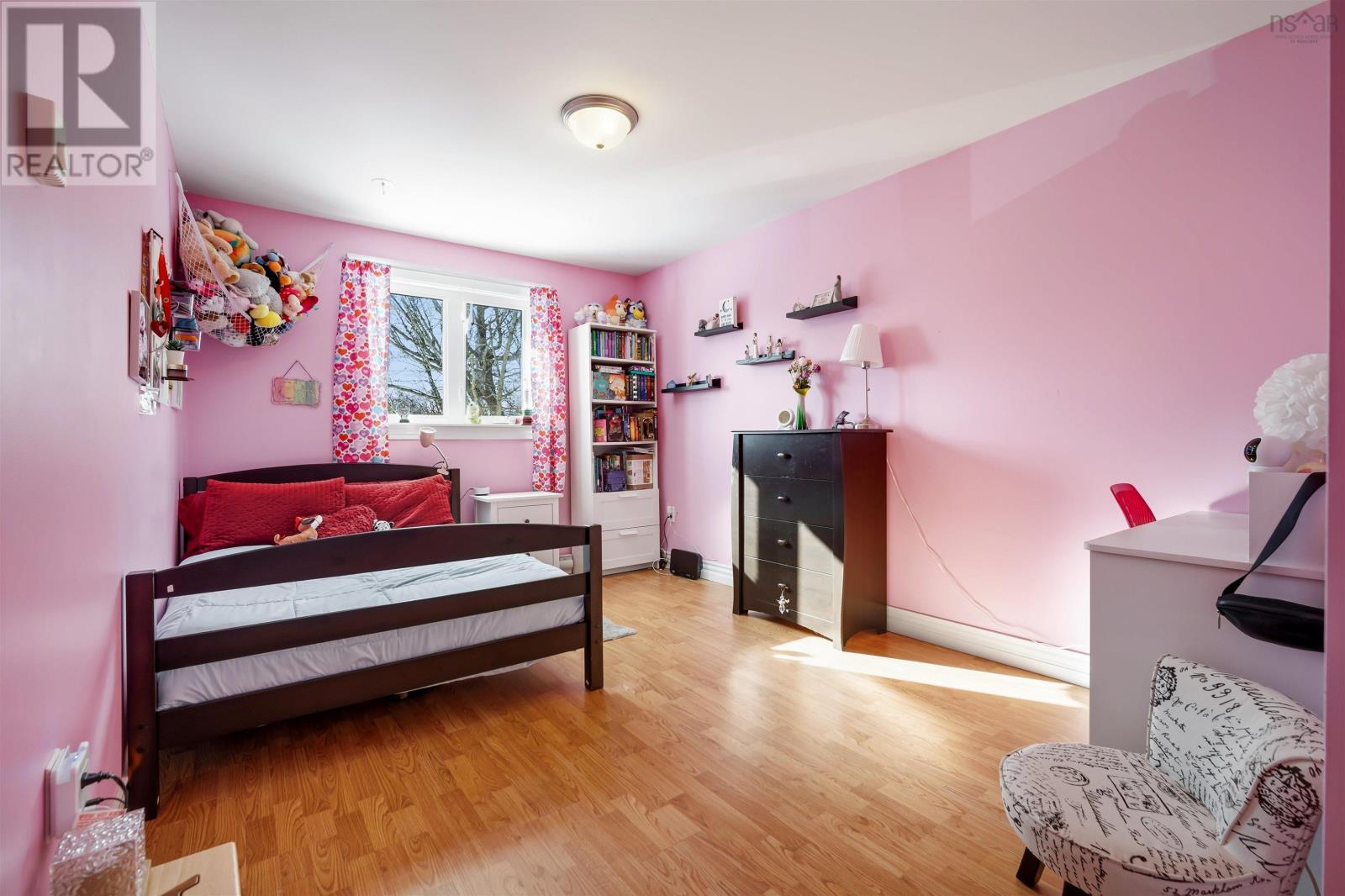 Property 22 of 47 of 15 Bellroyal Court