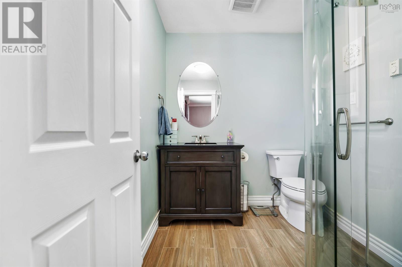 Property 28 of 47 of 15 Bellroyal Court