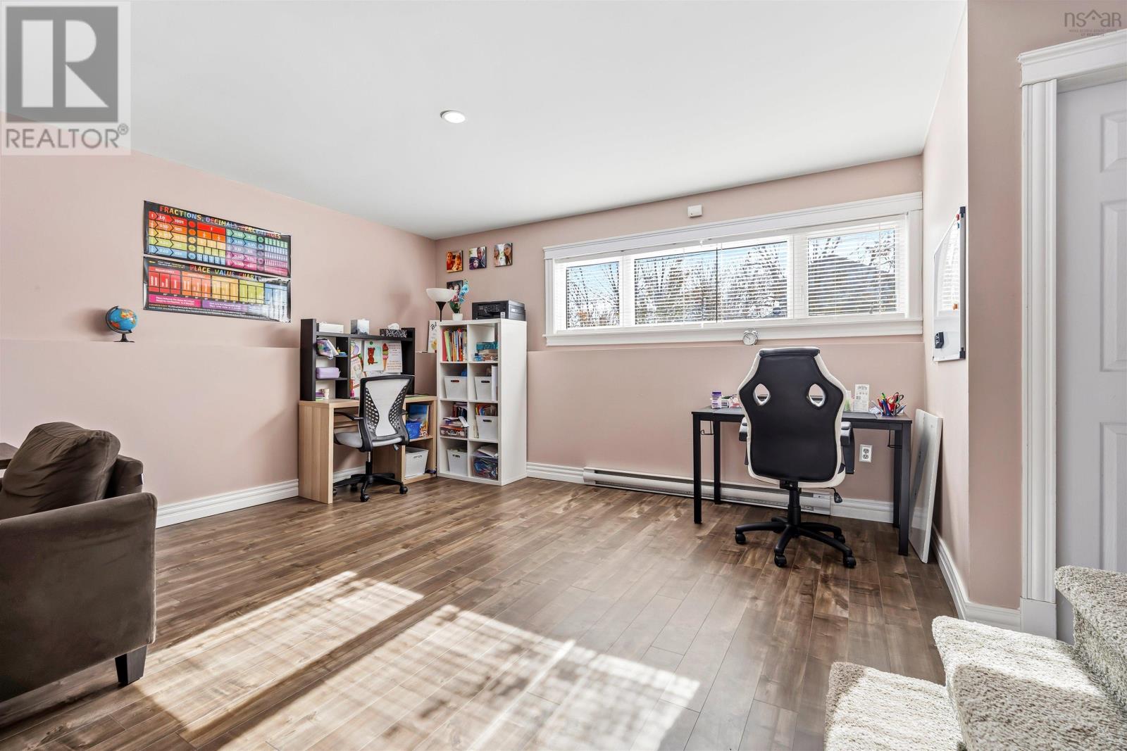 Property 31 of 47 of 15 Bellroyal Court