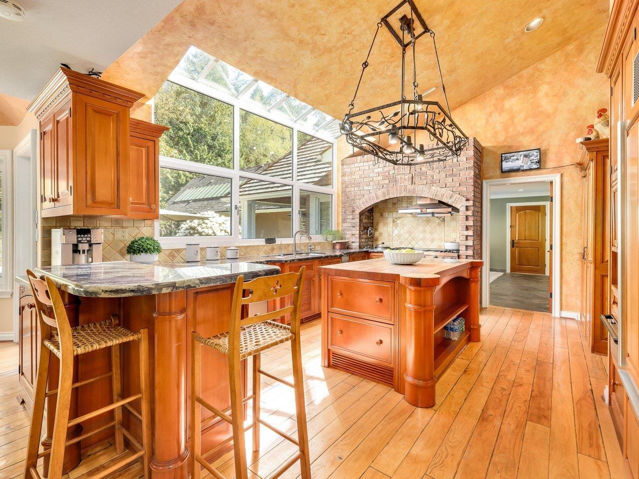 13315 25 AVENUE, Surrey