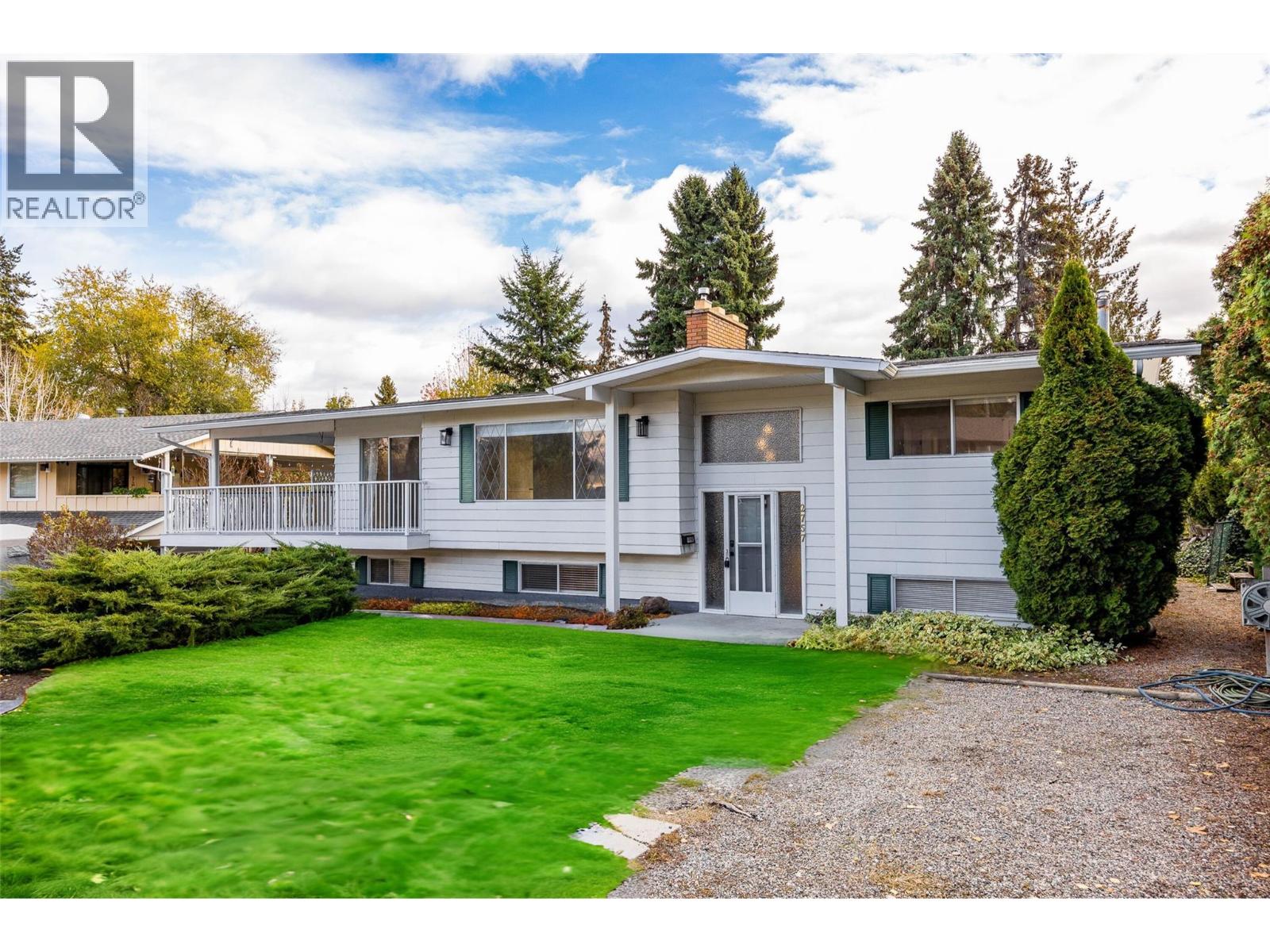  2757 Paula Road, West Kelowna