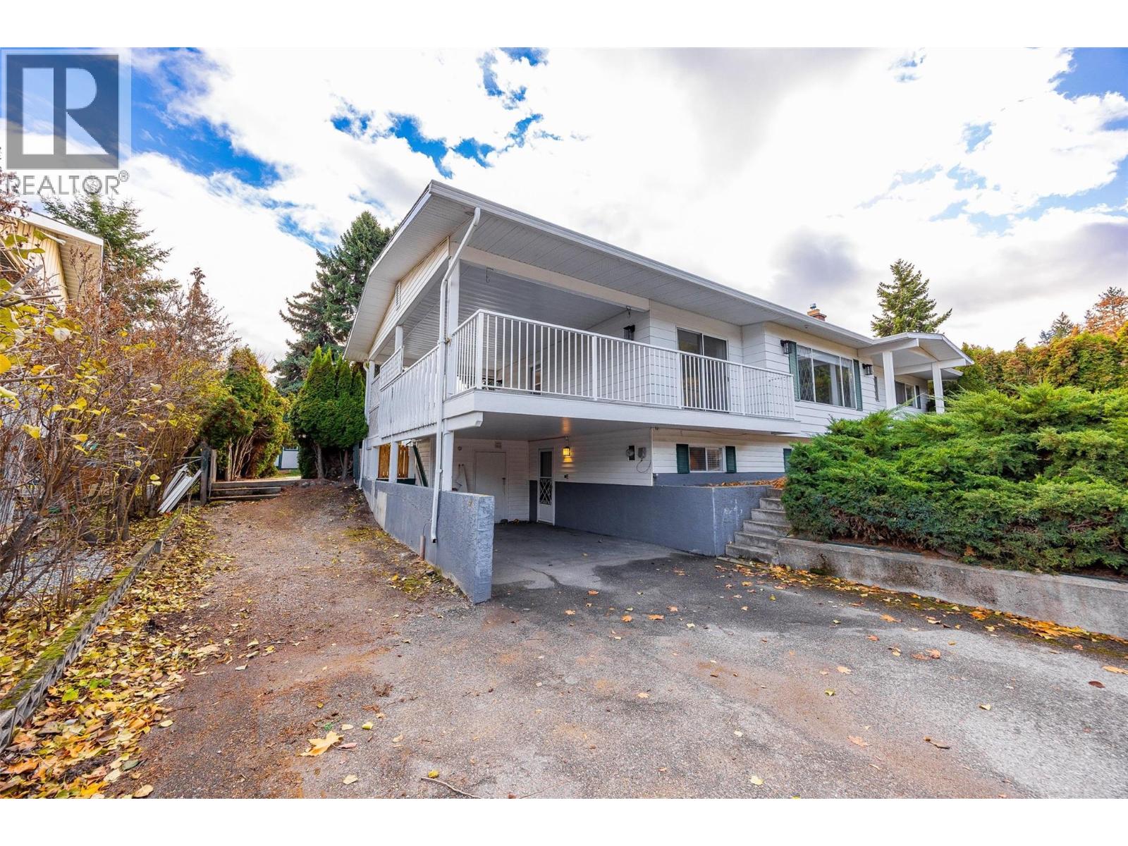 2757 Paula Road, West Kelowna
