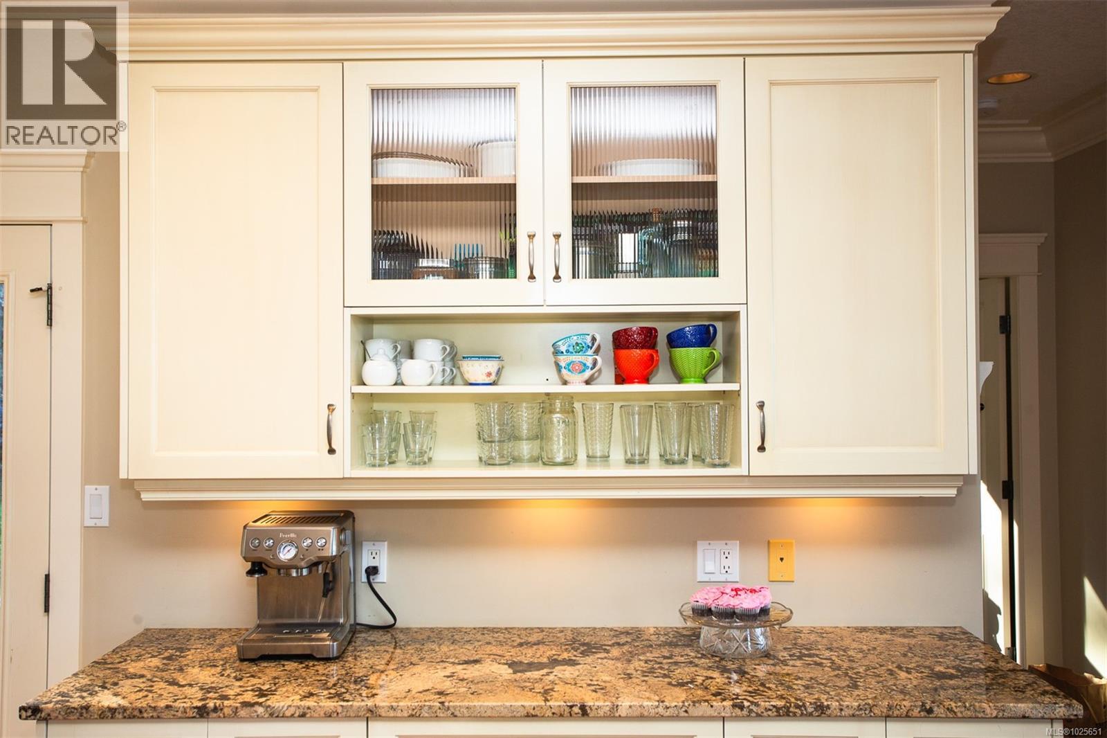 5982 Salish Rd, Duncan