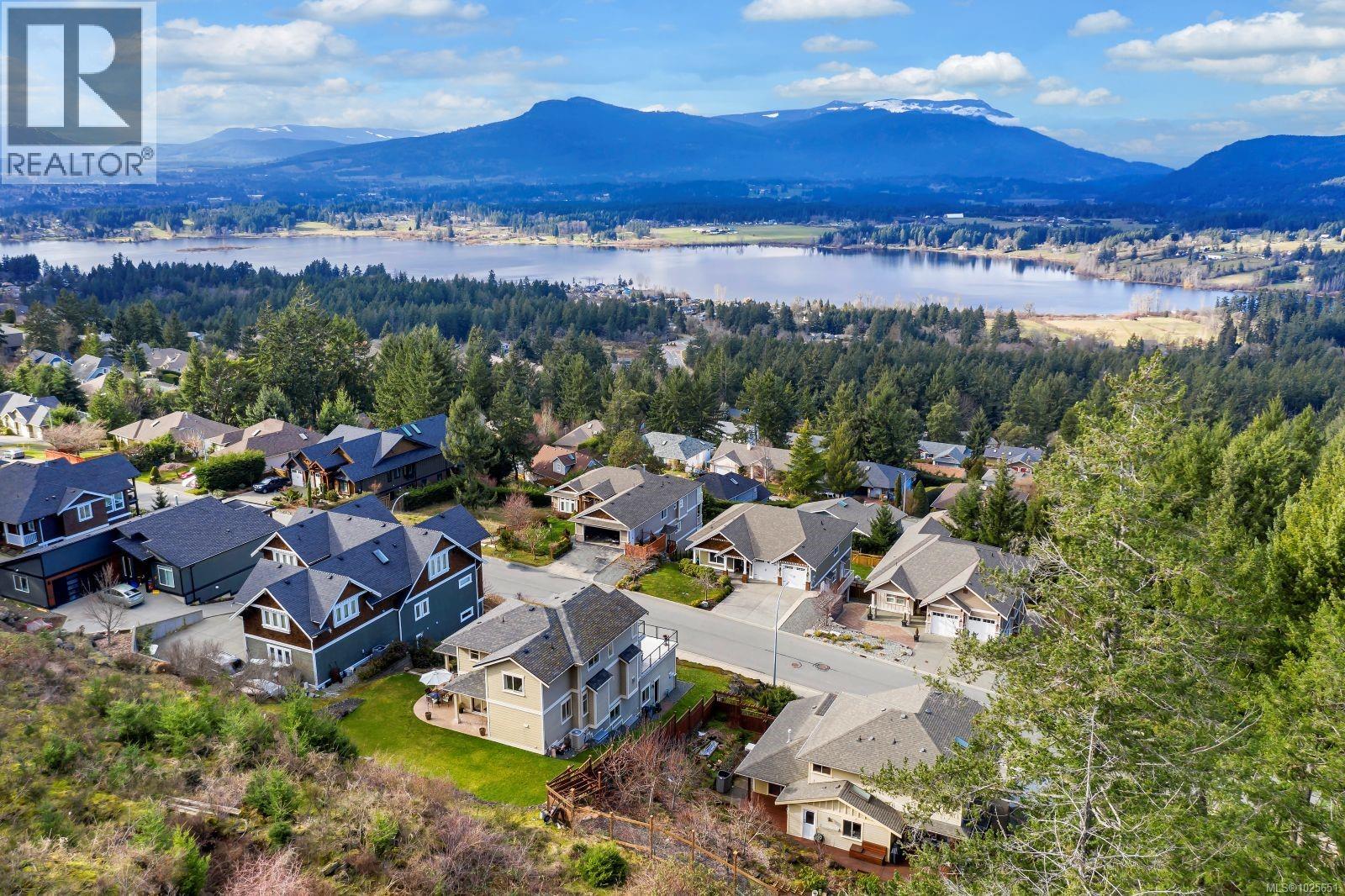 5982 Salish Rd, Duncan