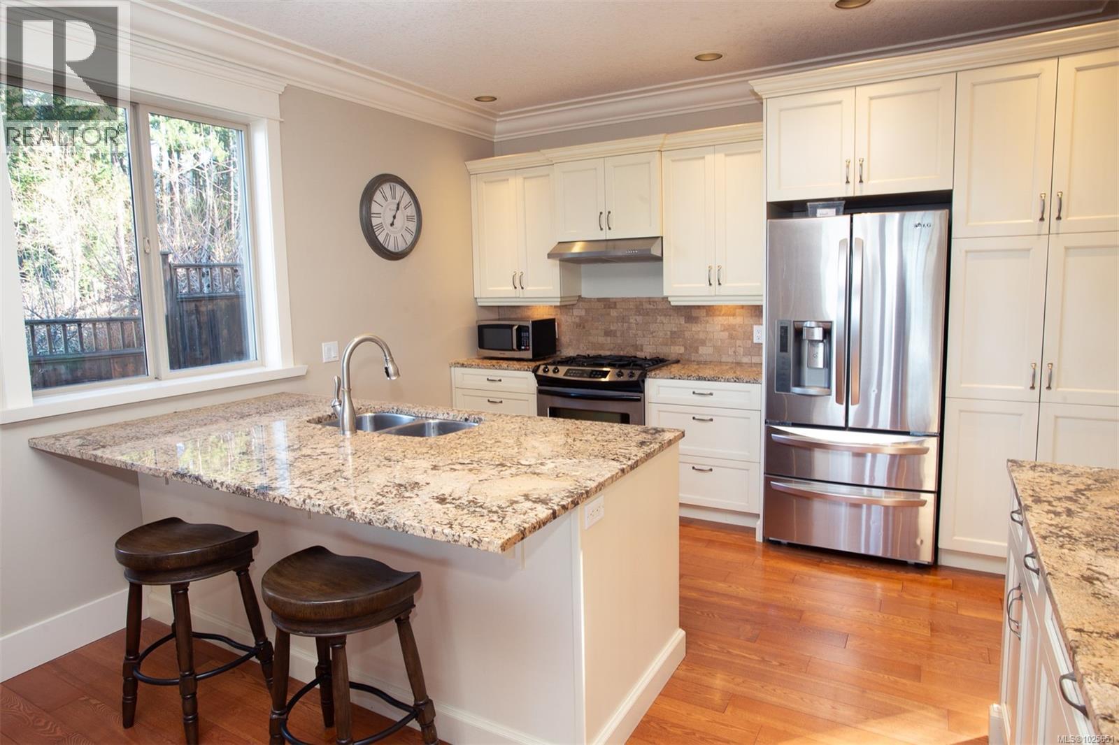 5982 Salish Rd, Duncan