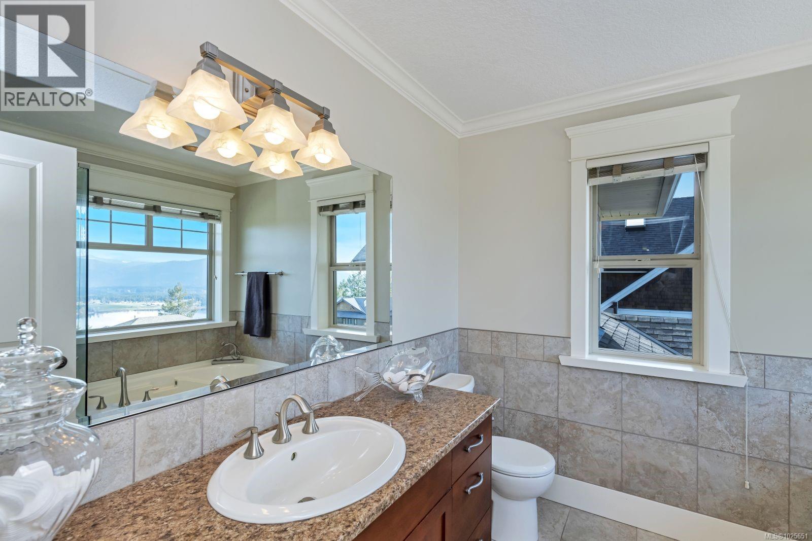 5982 Salish Rd, Duncan