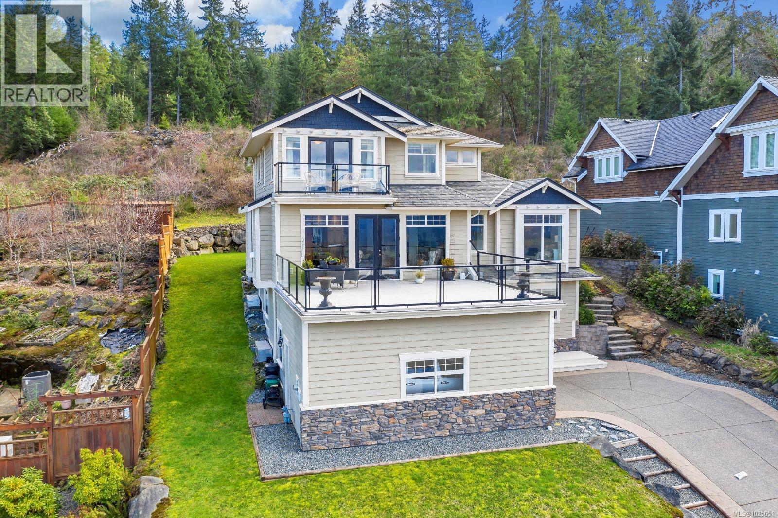 5982 Salish Rd, Duncan