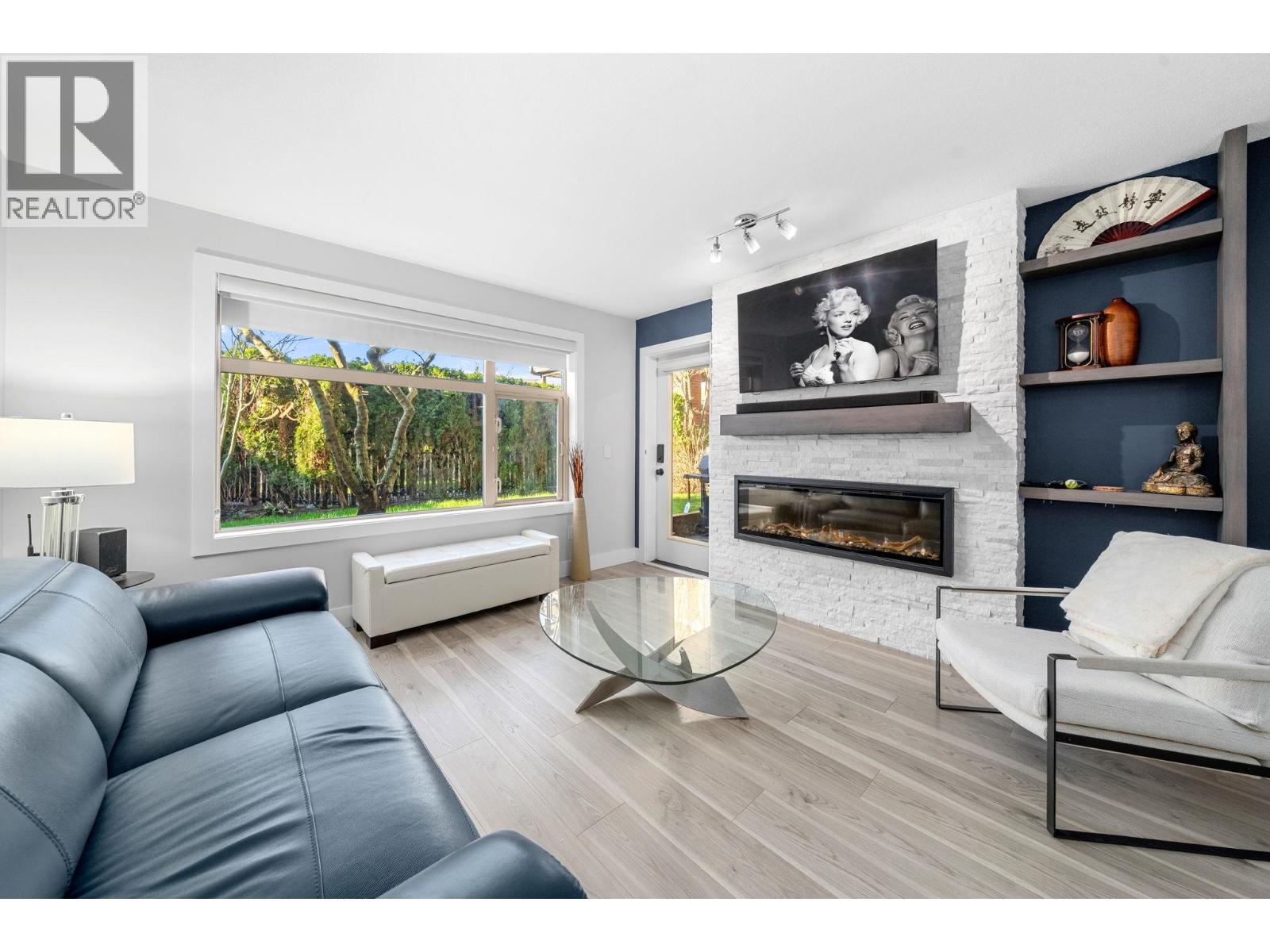 109 400 KLAHANIE DRIVE - Main photo, Port Moody, British Columbia