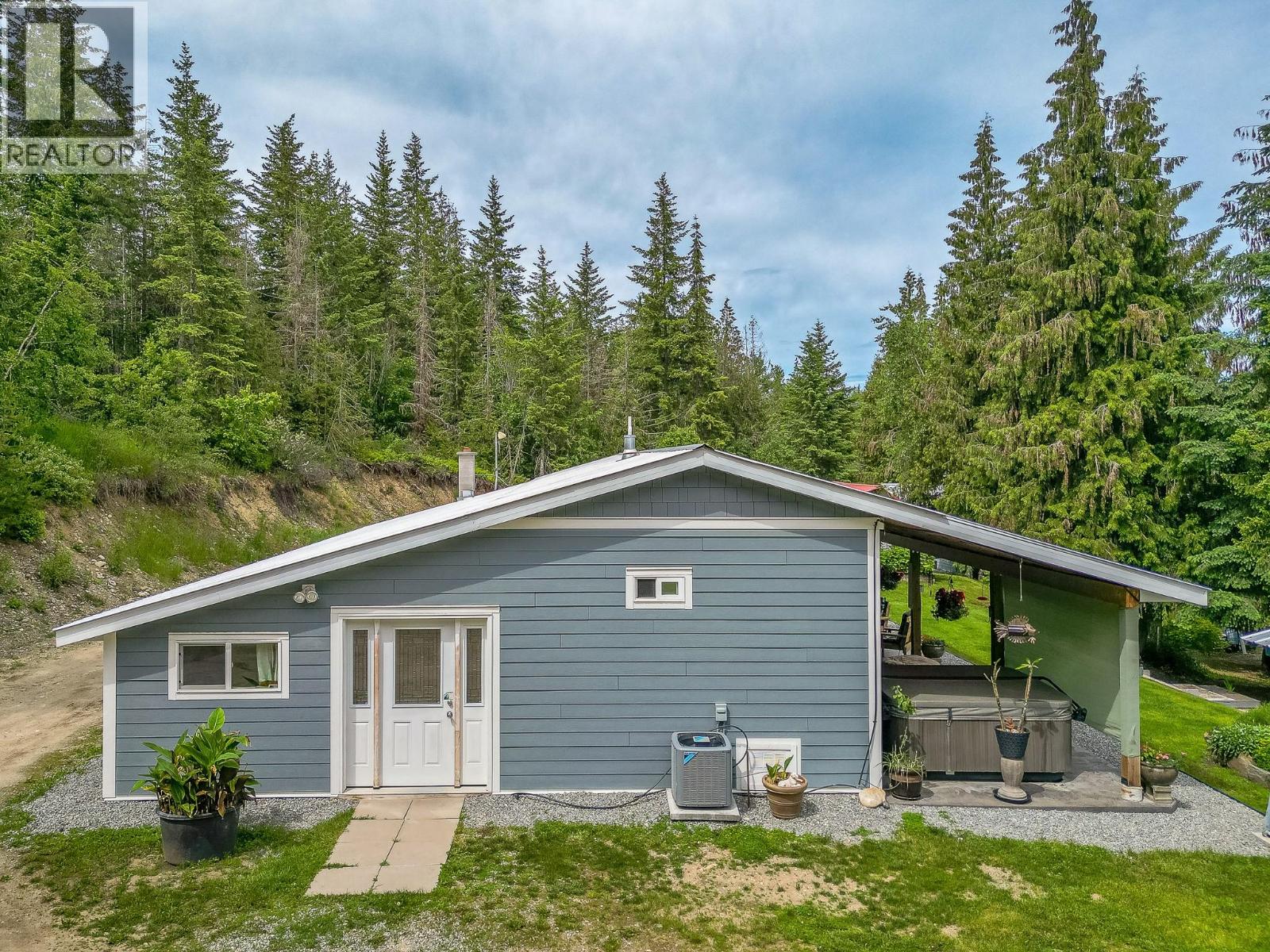  645 Capri Road, Enderby