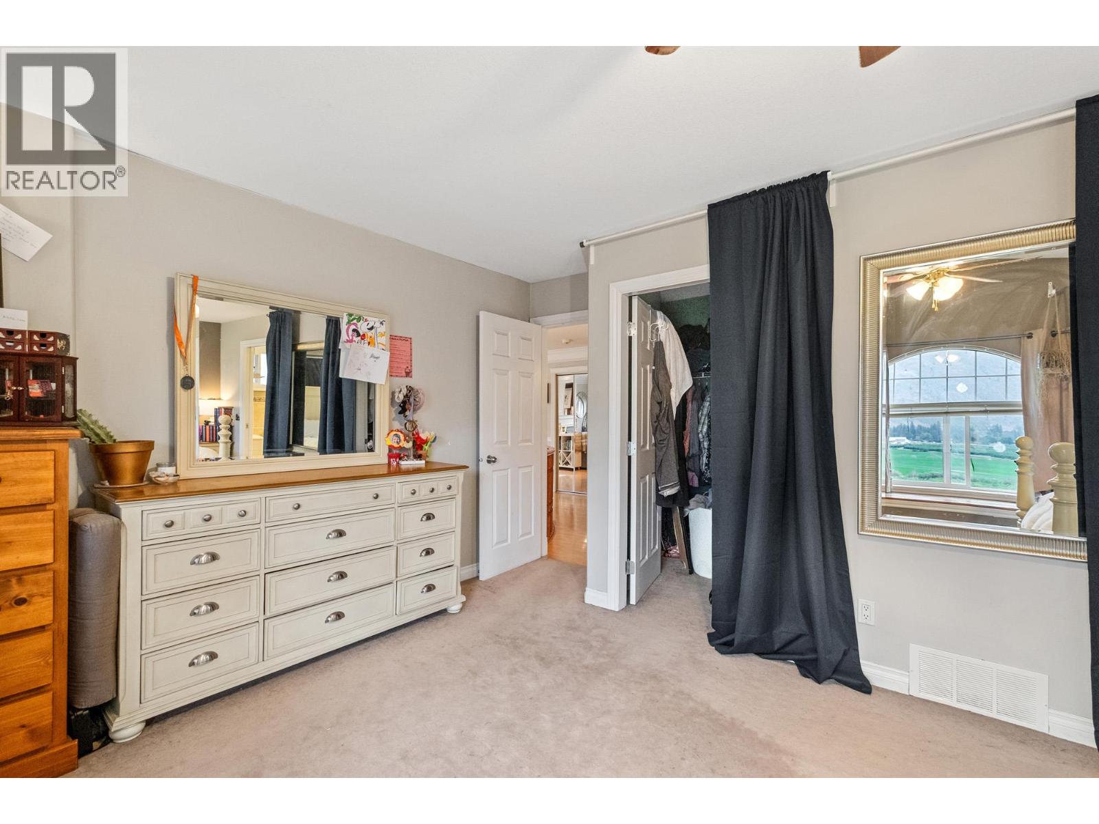 2300 Upper Bench Road, Cawston