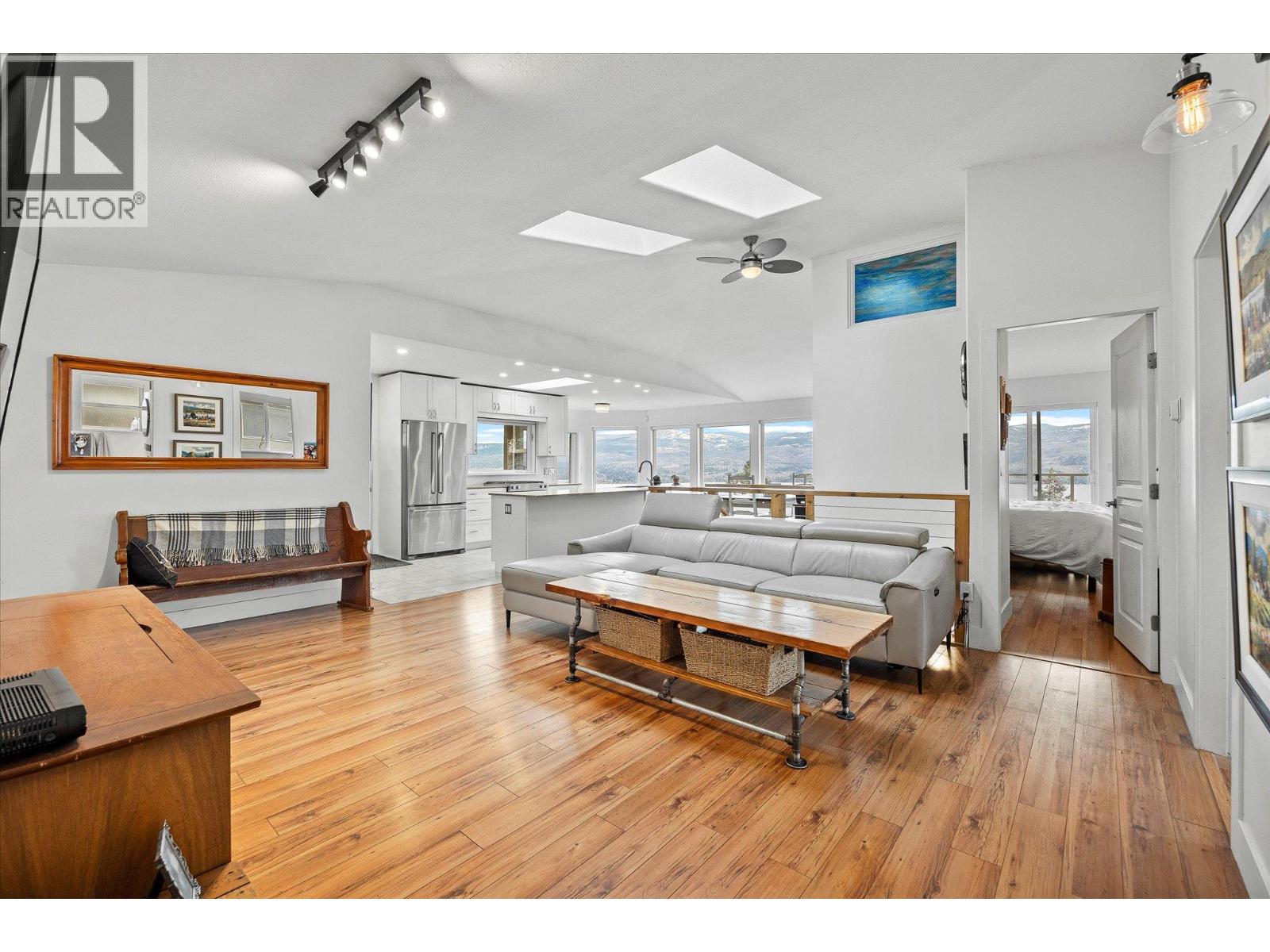  1238 McCallum Road, West Kelowna