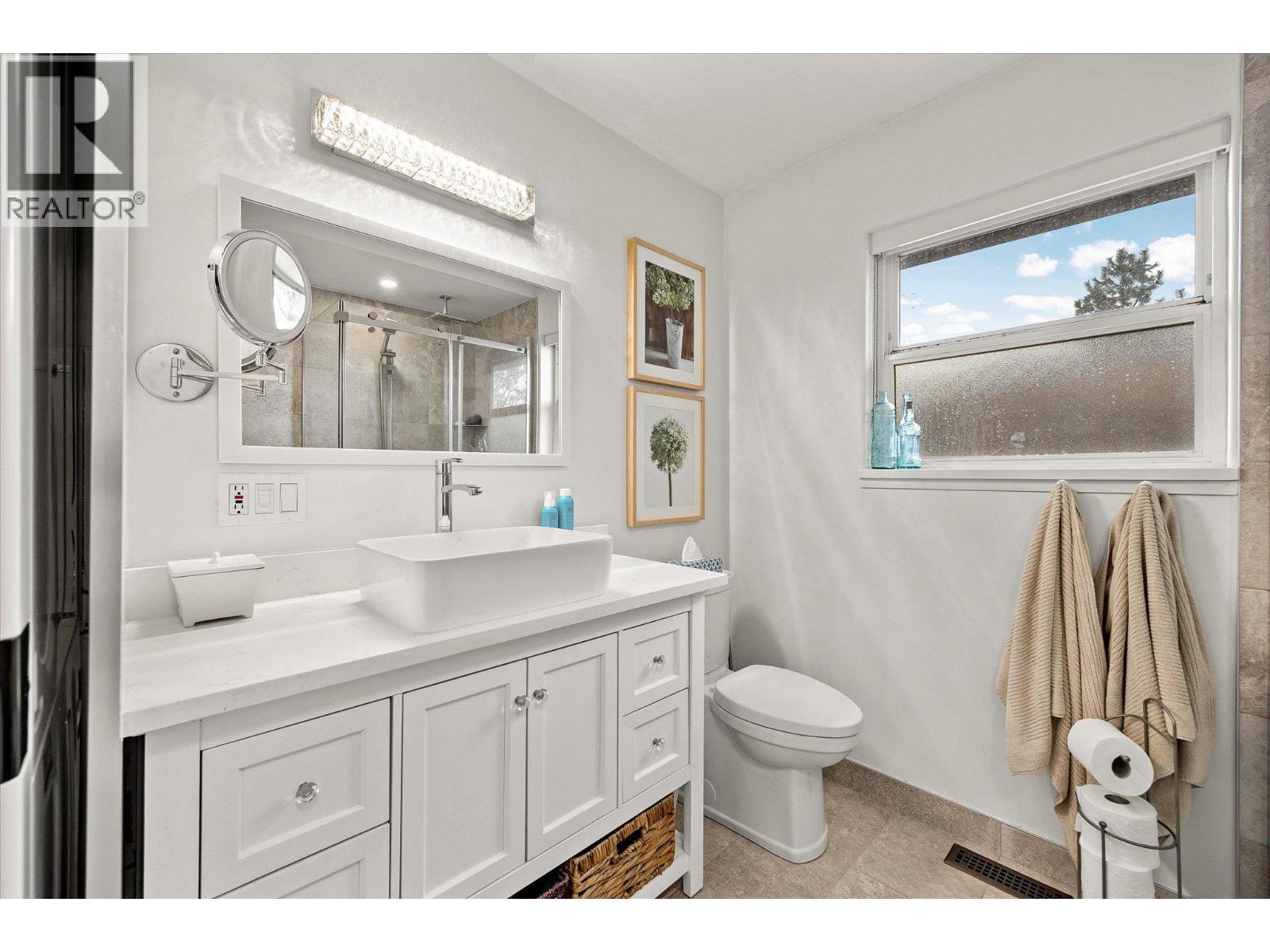  1238 McCallum Road, West Kelowna