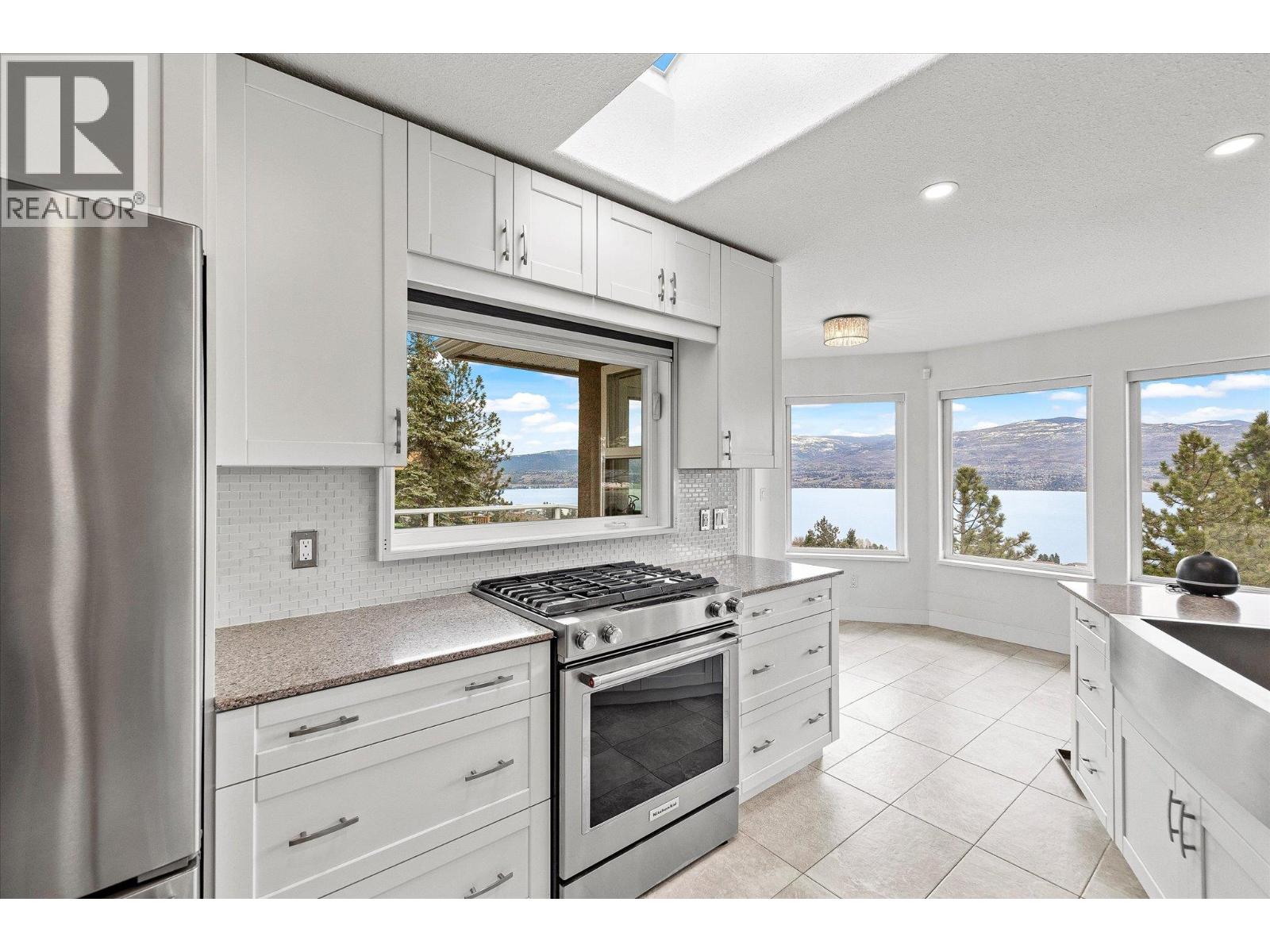  1238 McCallum Road, West Kelowna