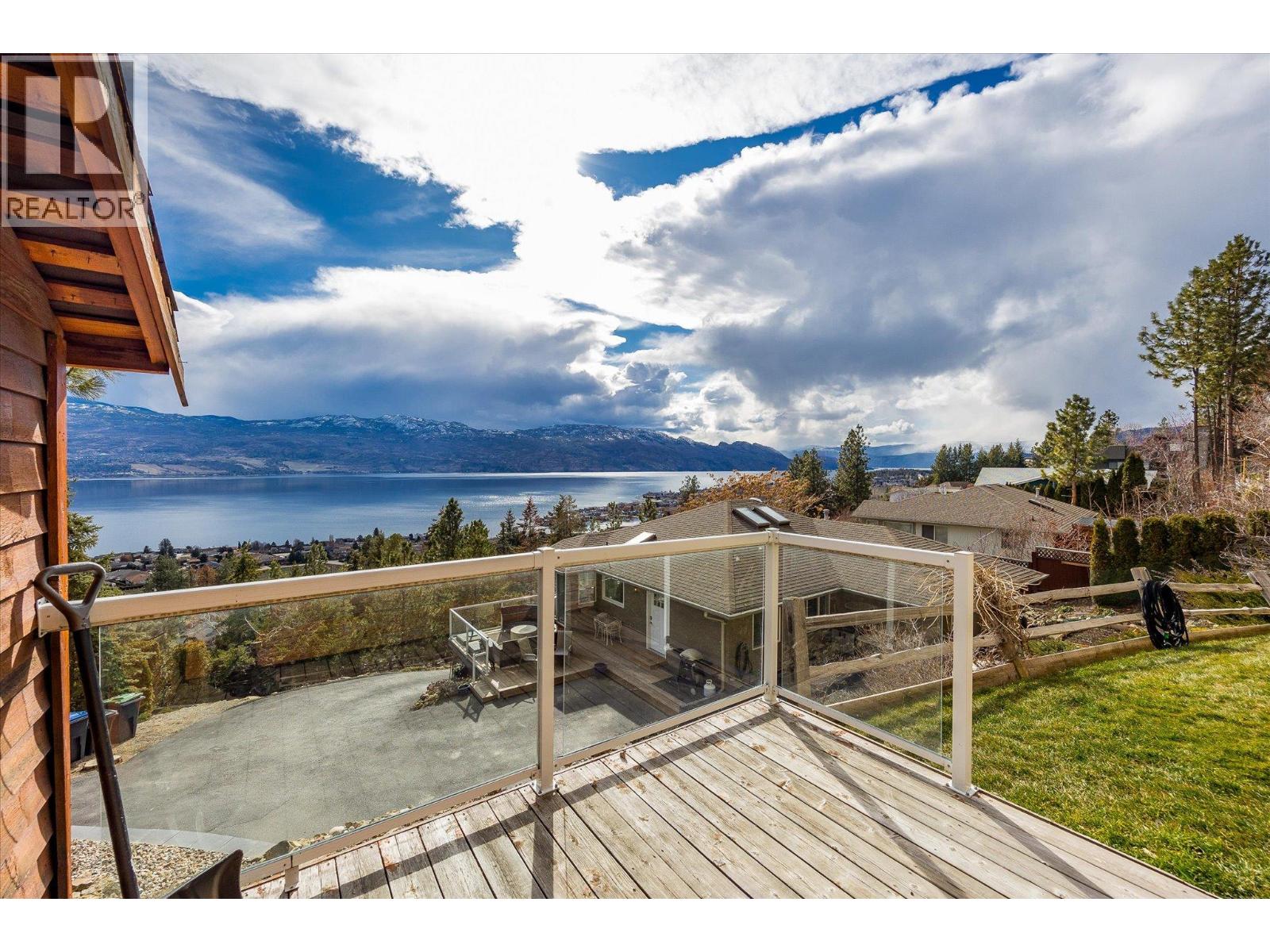  1238 McCallum Road, West Kelowna
