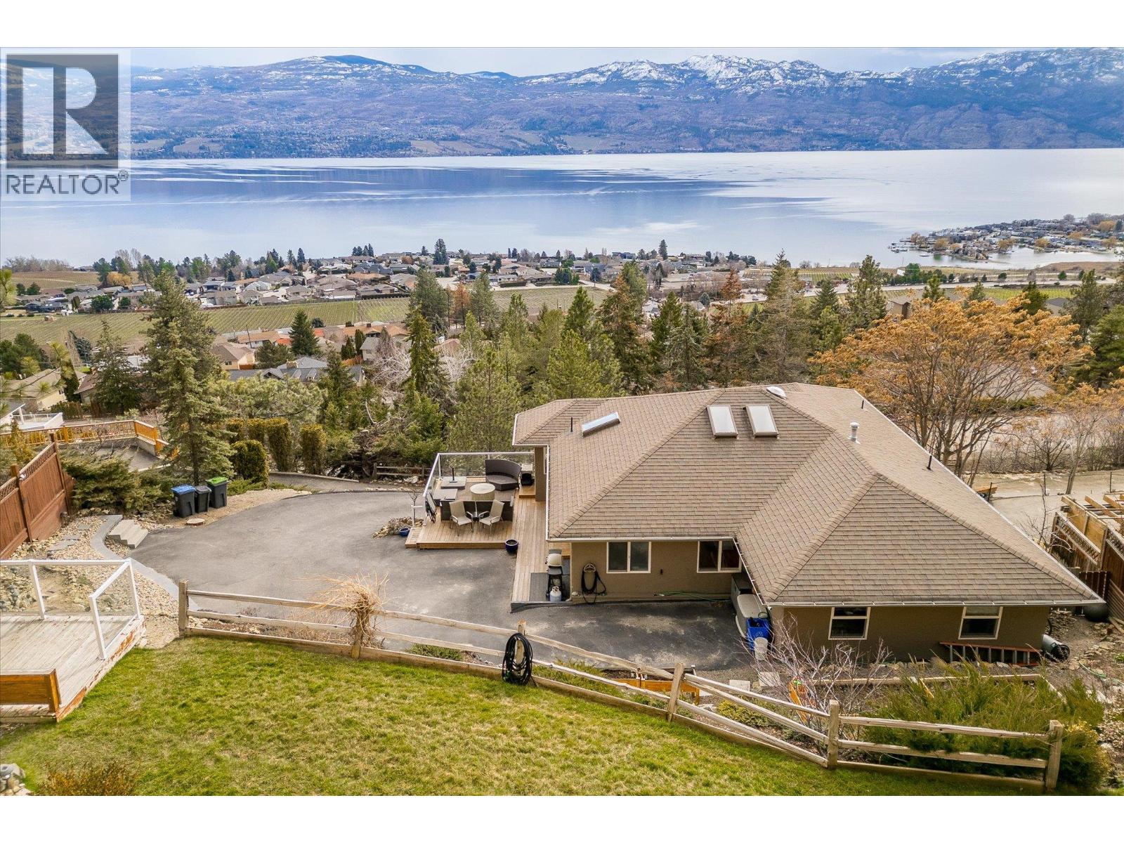  1238 McCallum Road, West Kelowna