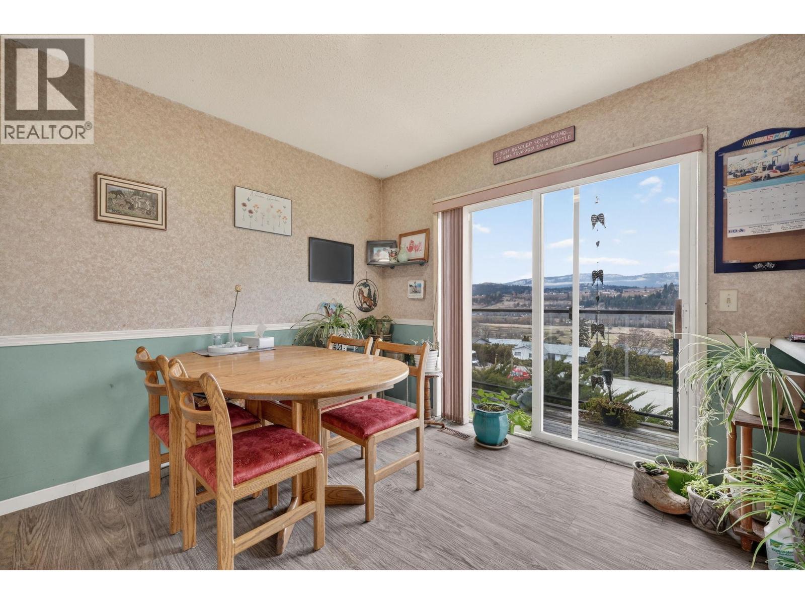  10991 Russell Road, Lake Country