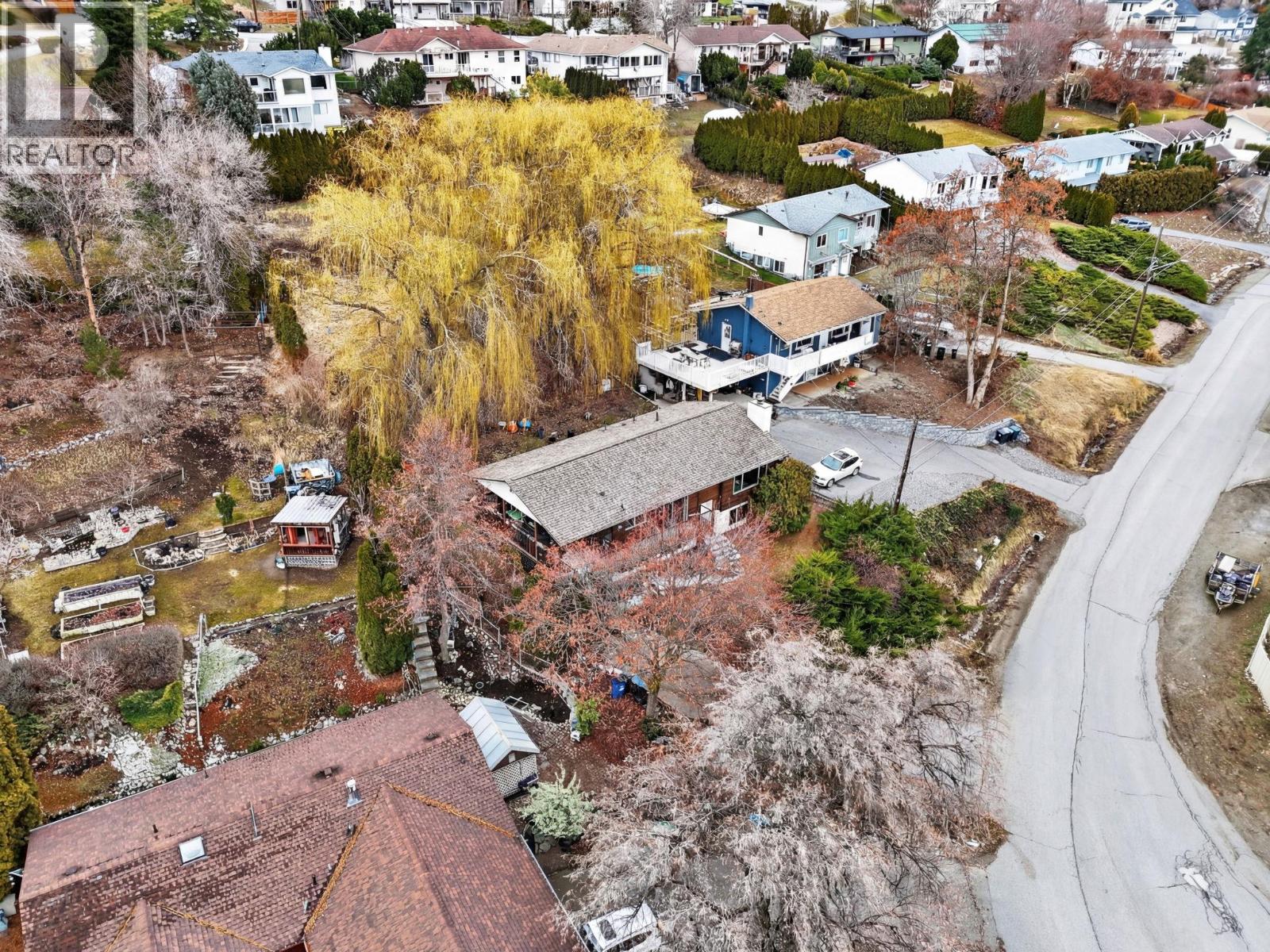  10991 Russell Road, Lake Country