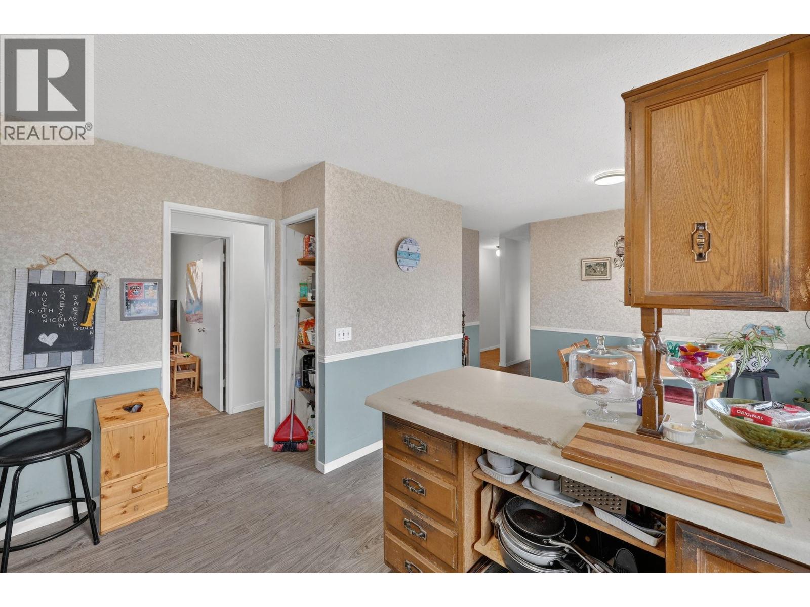  10991 Russell Road, Lake Country