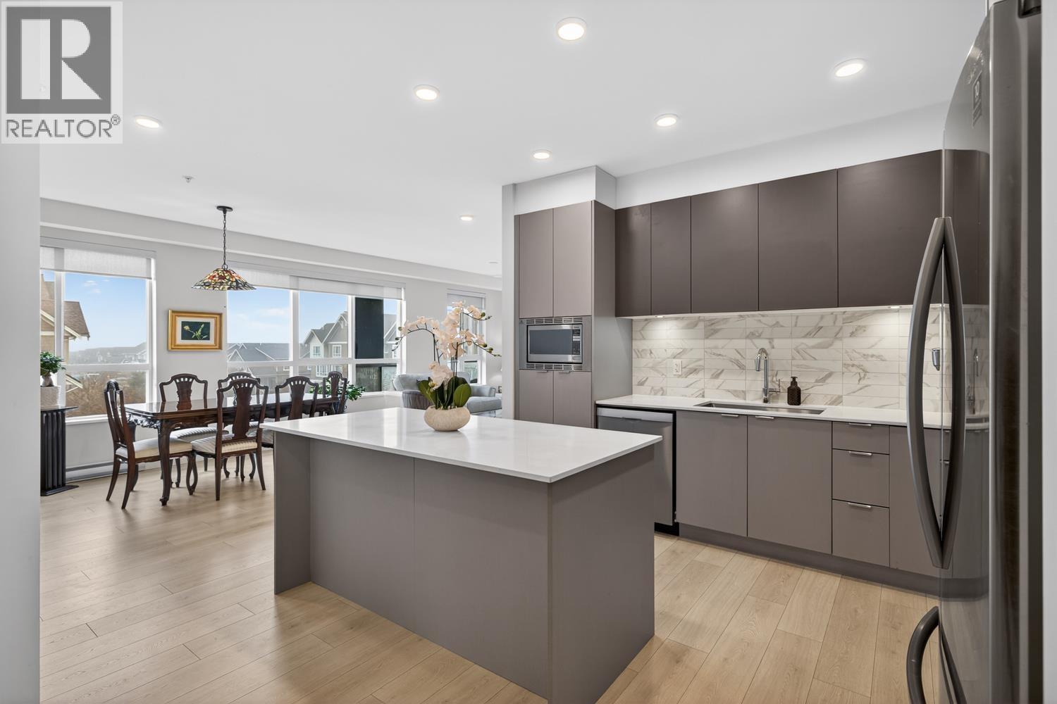 319 1792 STARLING DRIVE, Tsawwassen