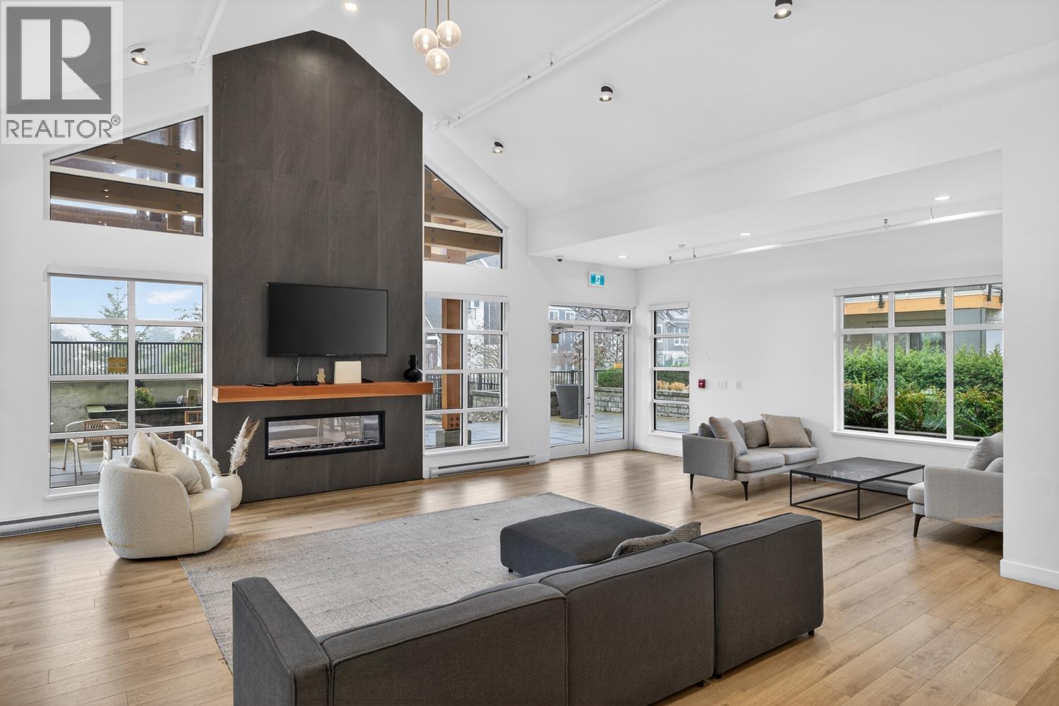 319 1792 STARLING DRIVE, Tsawwassen