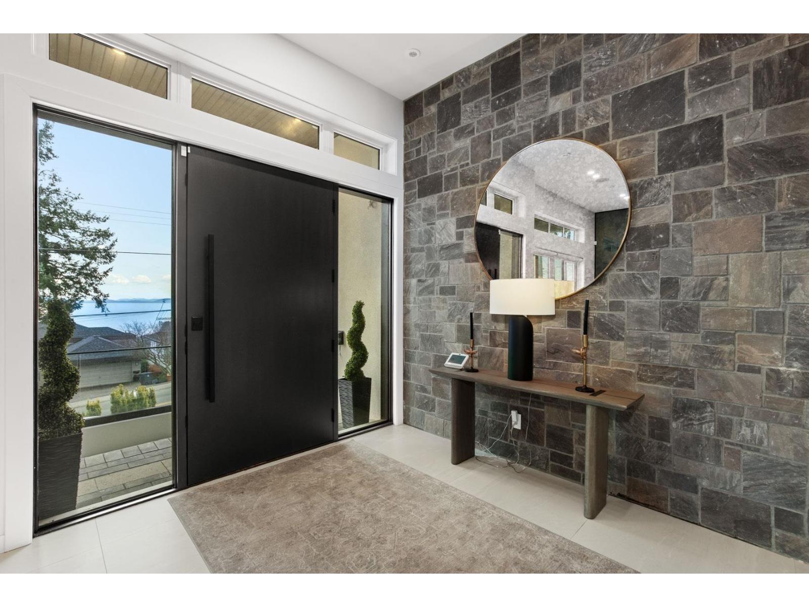 13169 MARINE DRIVE, Surrey