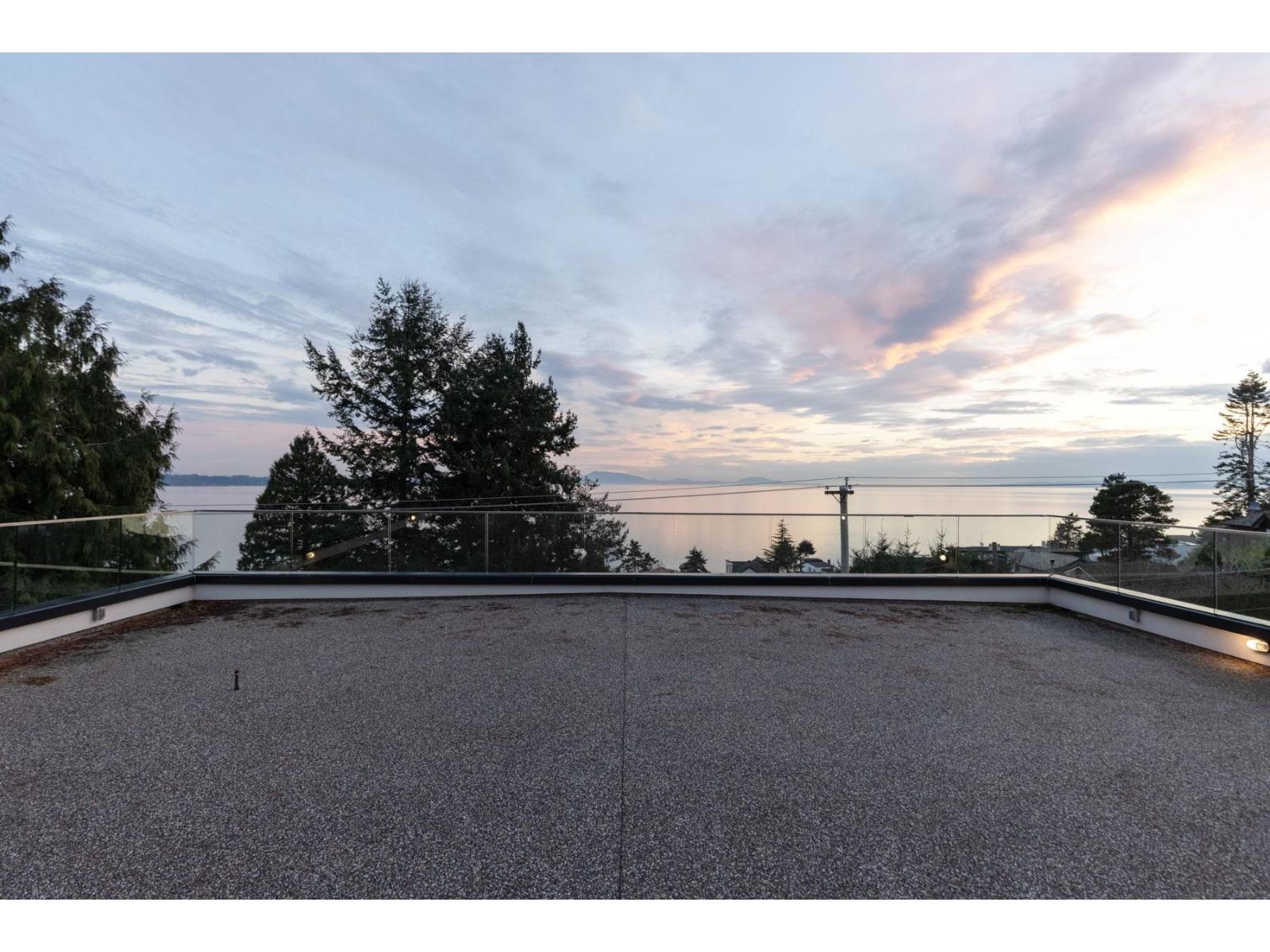 13169 MARINE DRIVE, Surrey