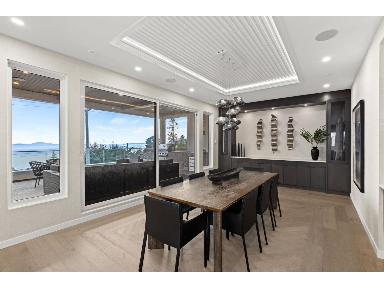 13169 MARINE DRIVE, Surrey