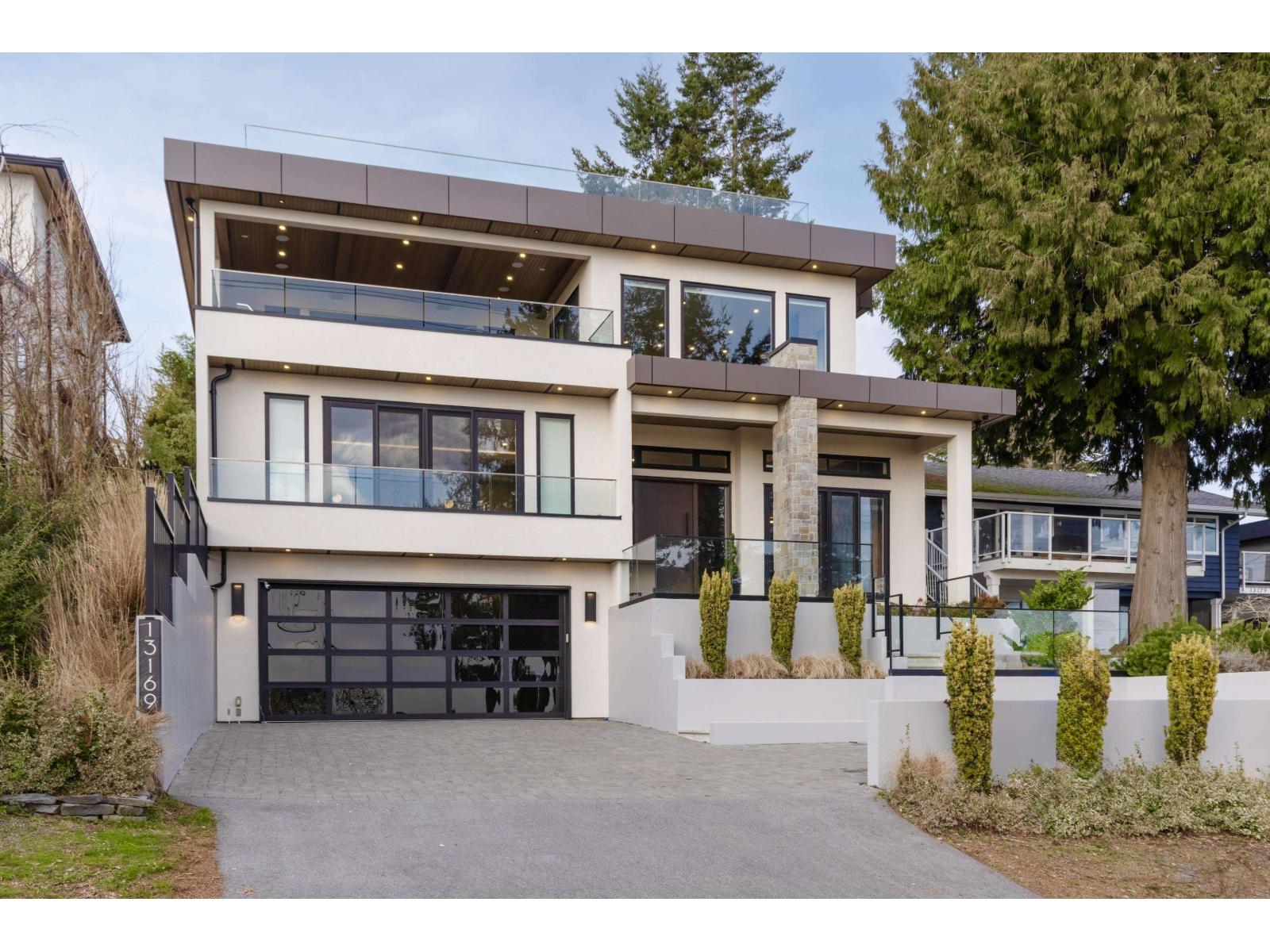 13169 MARINE DRIVE, Surrey