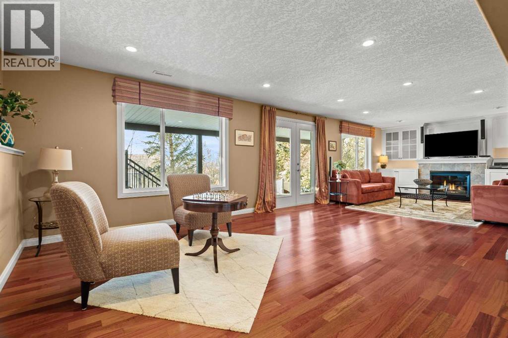 Single Family House for Sale in  Springbank Crescent SW Springbank Hill Calgary 