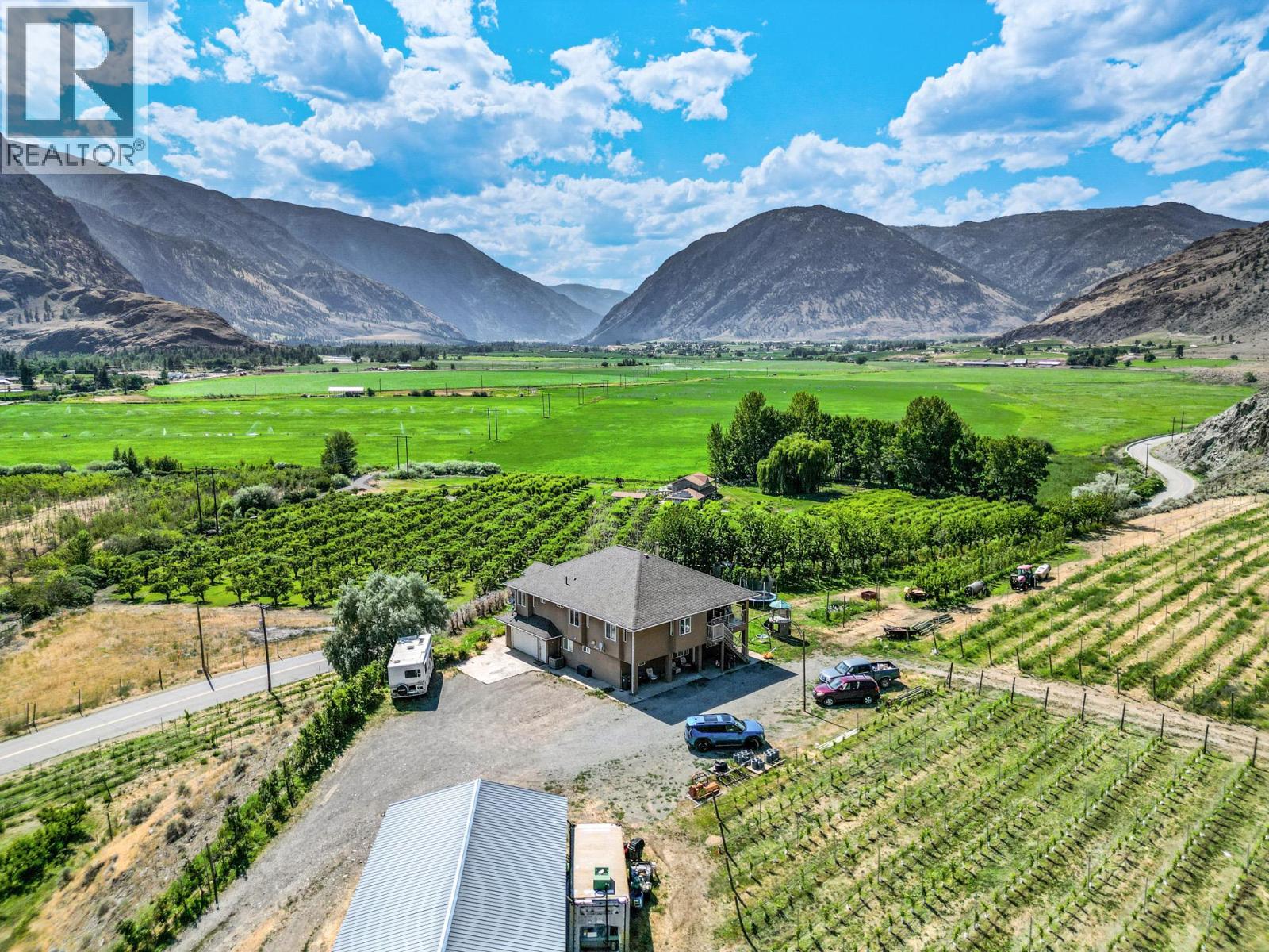  2300 Upper Bench Road, Cawston