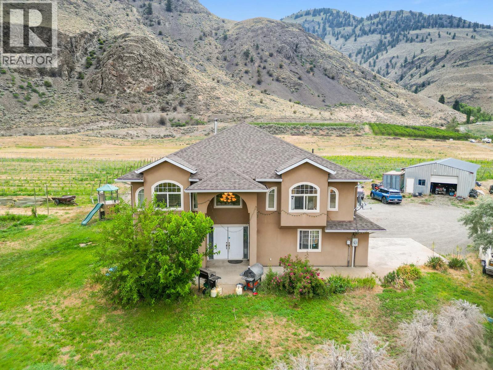  2300 Upper Bench Road, Cawston