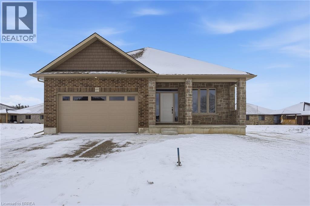105 VANROOY TRAIL - 1