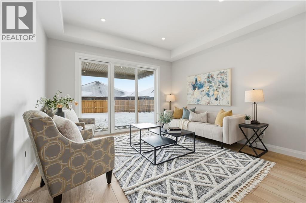 105 VANROOY TRAIL - 9