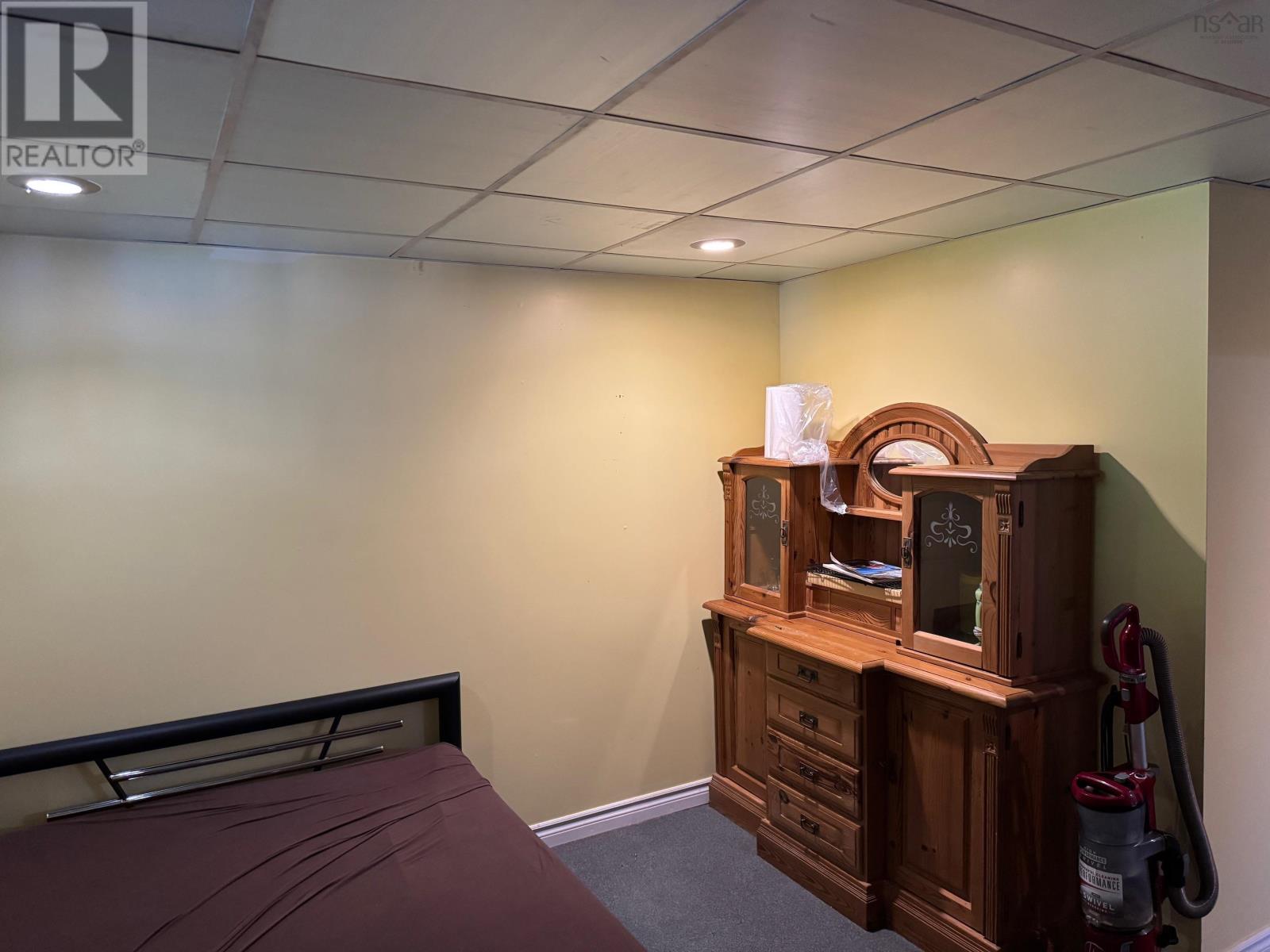 Property 32 of 34 of 956 Highway 203