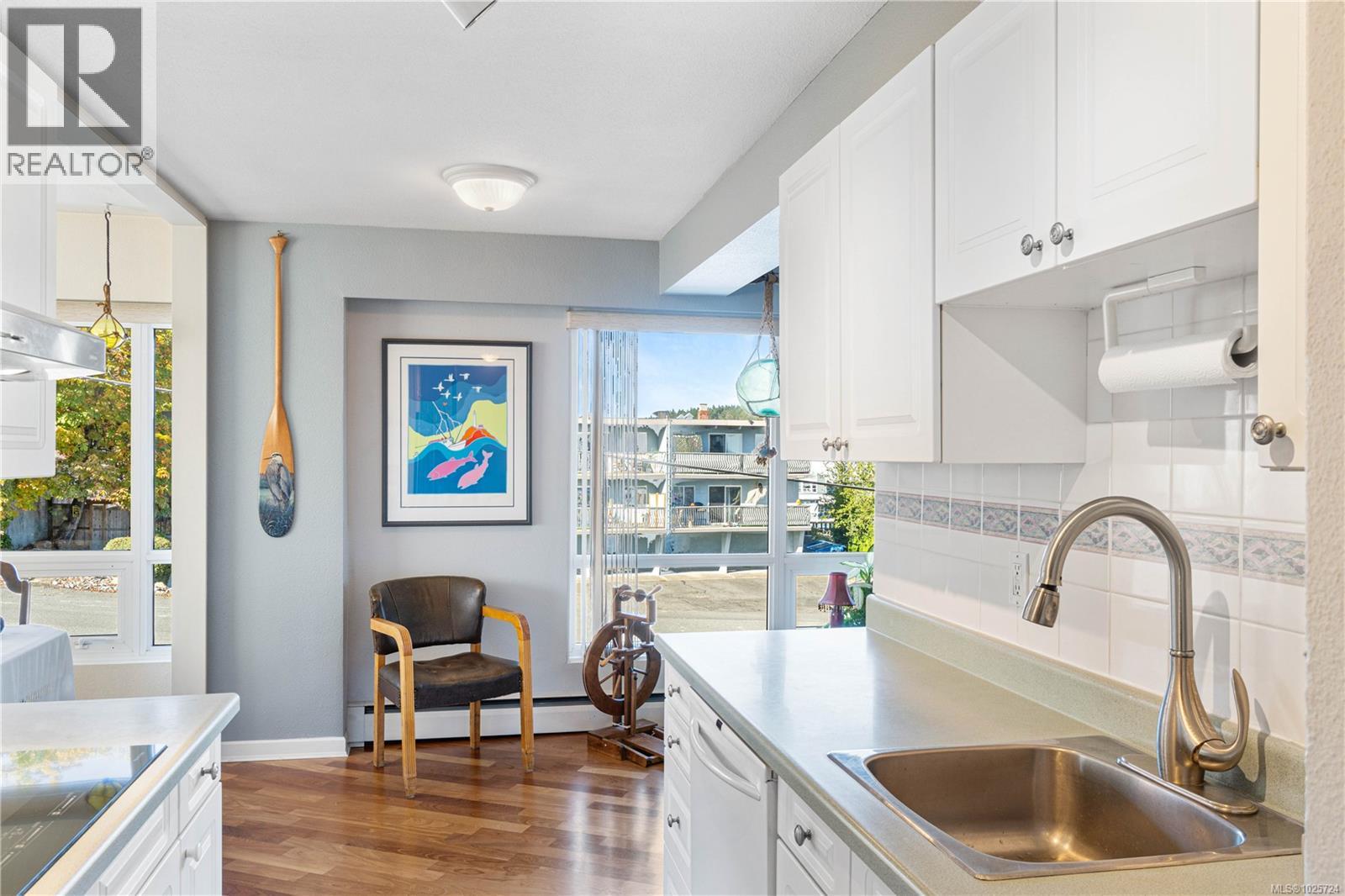 #201 375 NEWCASTLE AVE - 15