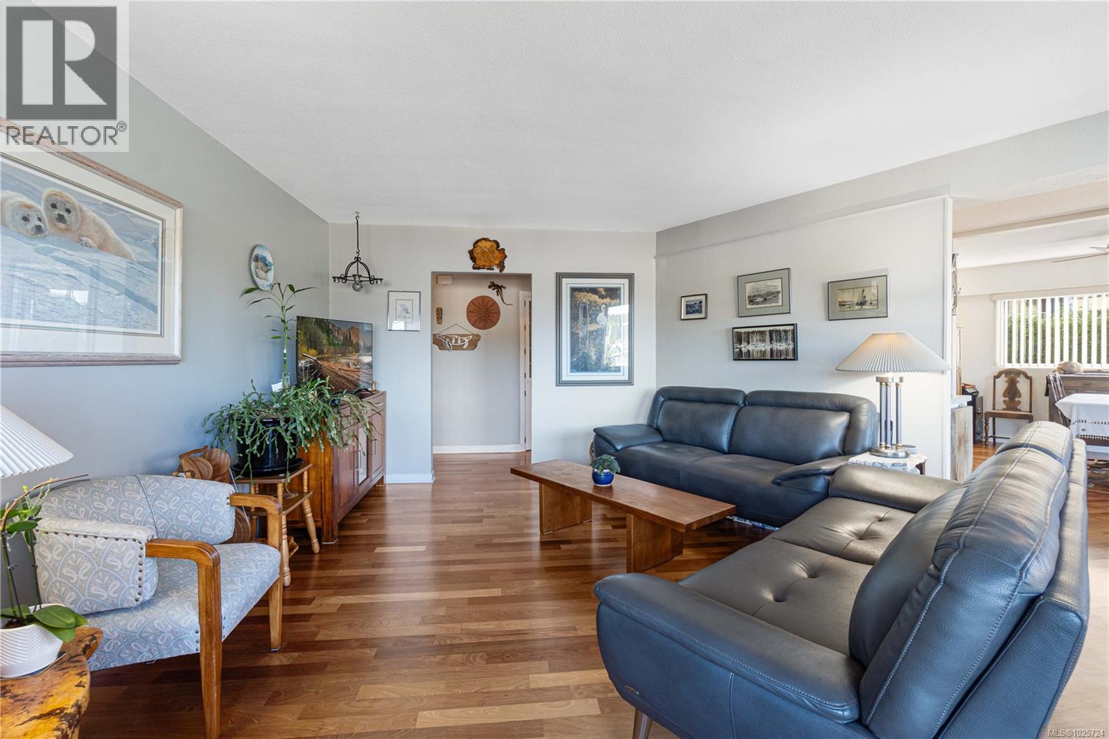 #201 375 NEWCASTLE AVE - 6