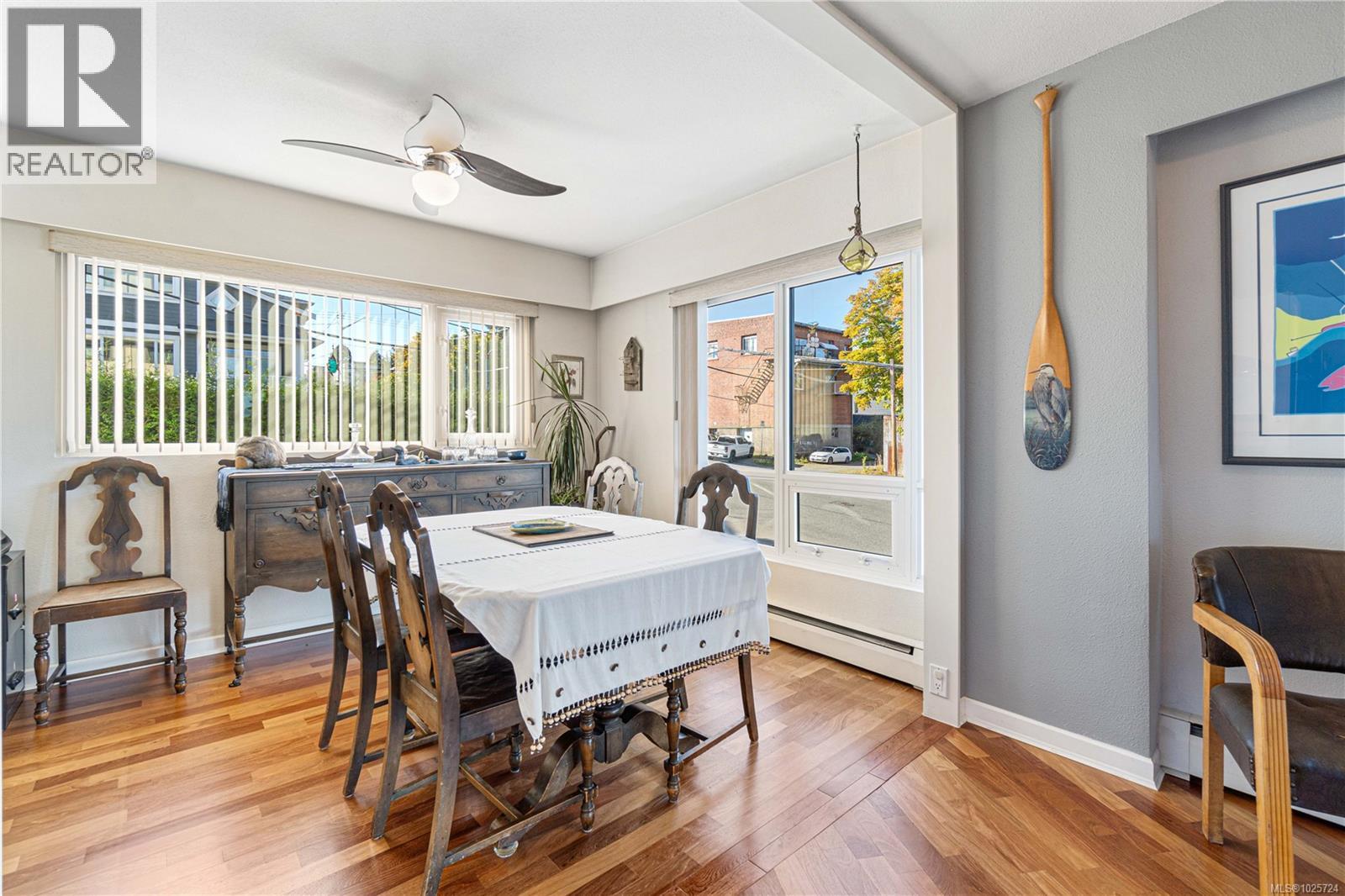 #201 375 NEWCASTLE AVE - 9