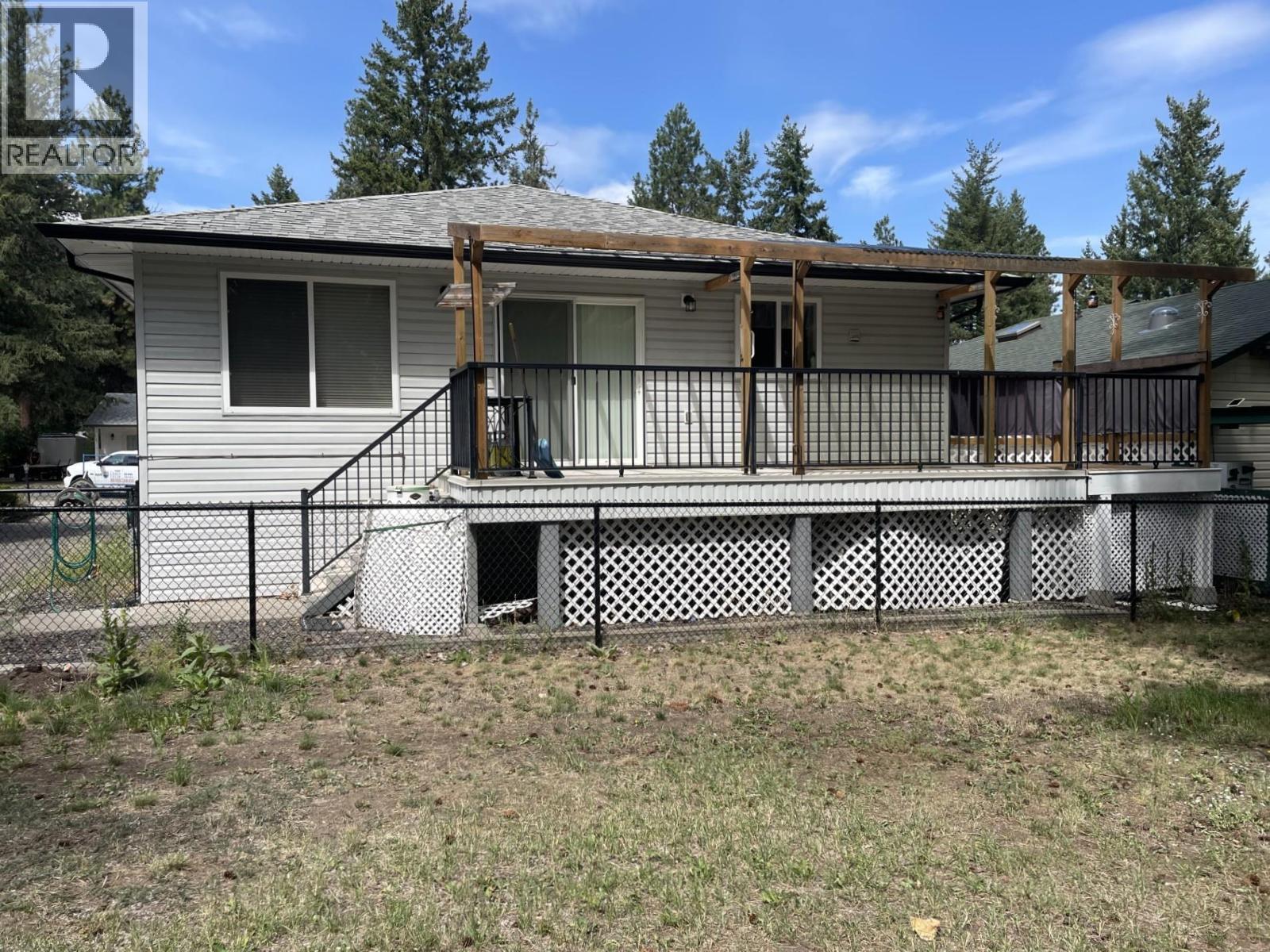  145 Falcon Avenue, Vernon