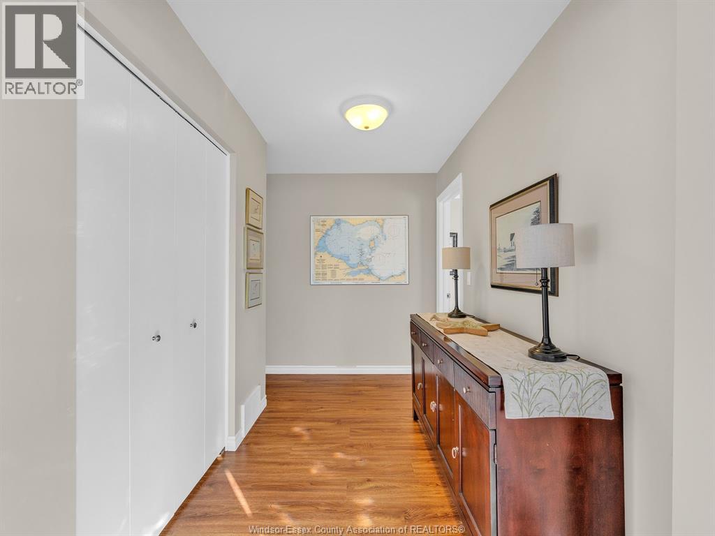 1511 Redwood - Photo 3 of 50, Kingsville, Ontario