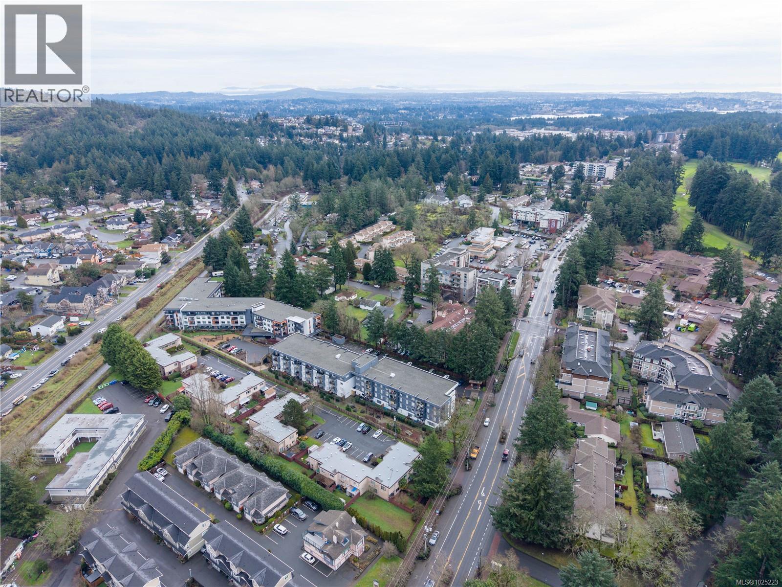 210 655 Goldstream Ave, Langford