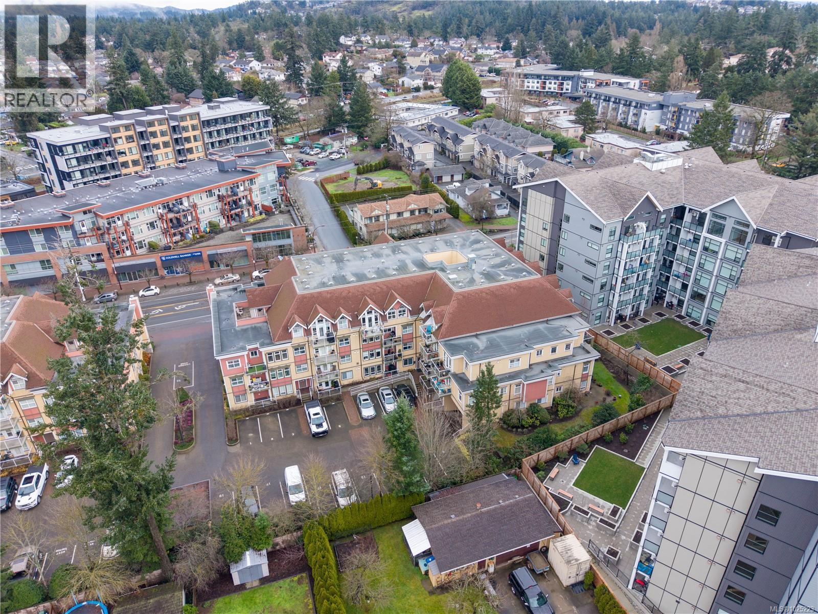 210 655 Goldstream Ave, Langford