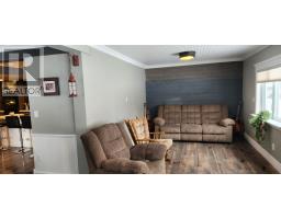 15 Squires Road thumbnail 17