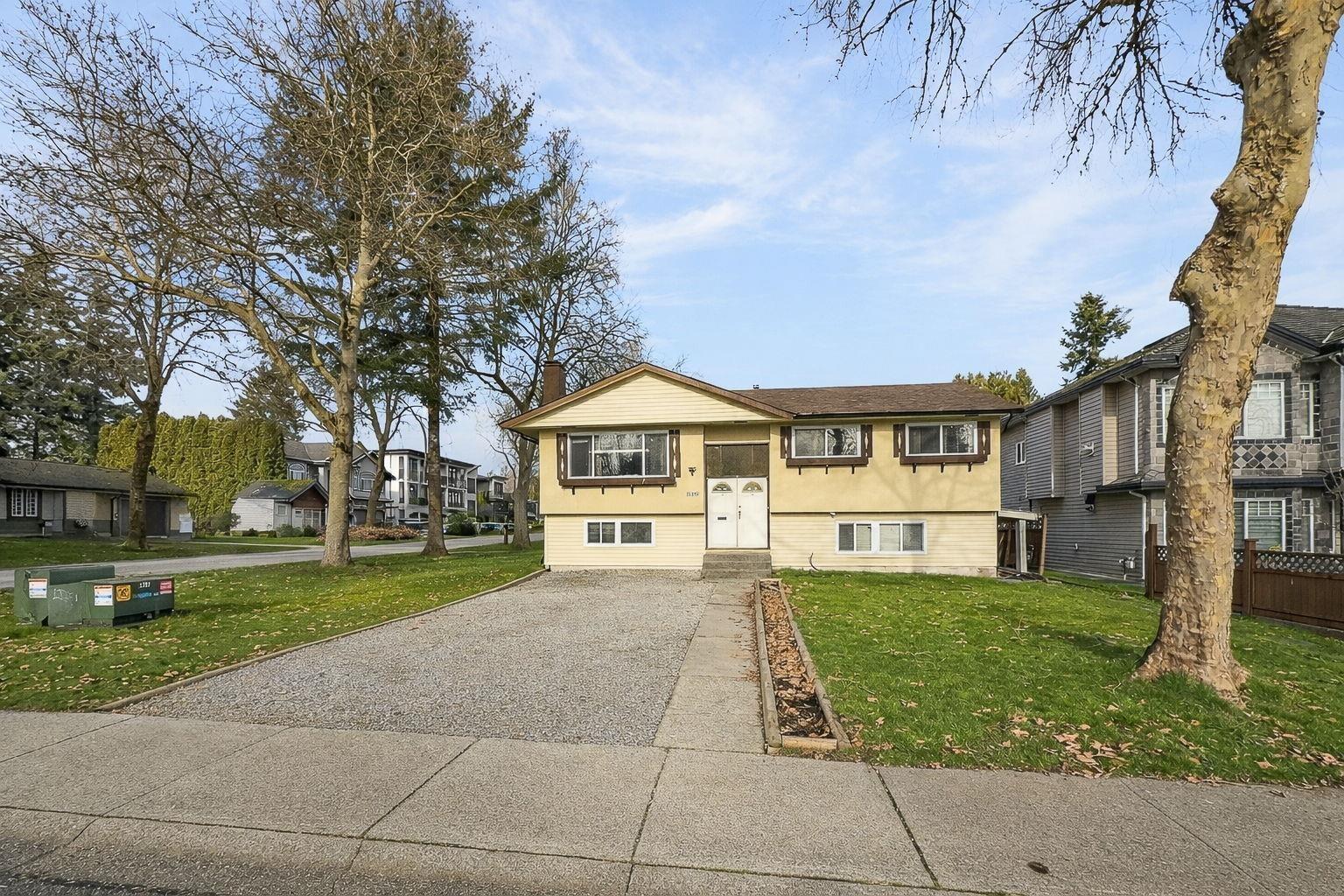 12959 CARLUKE CRESCENT