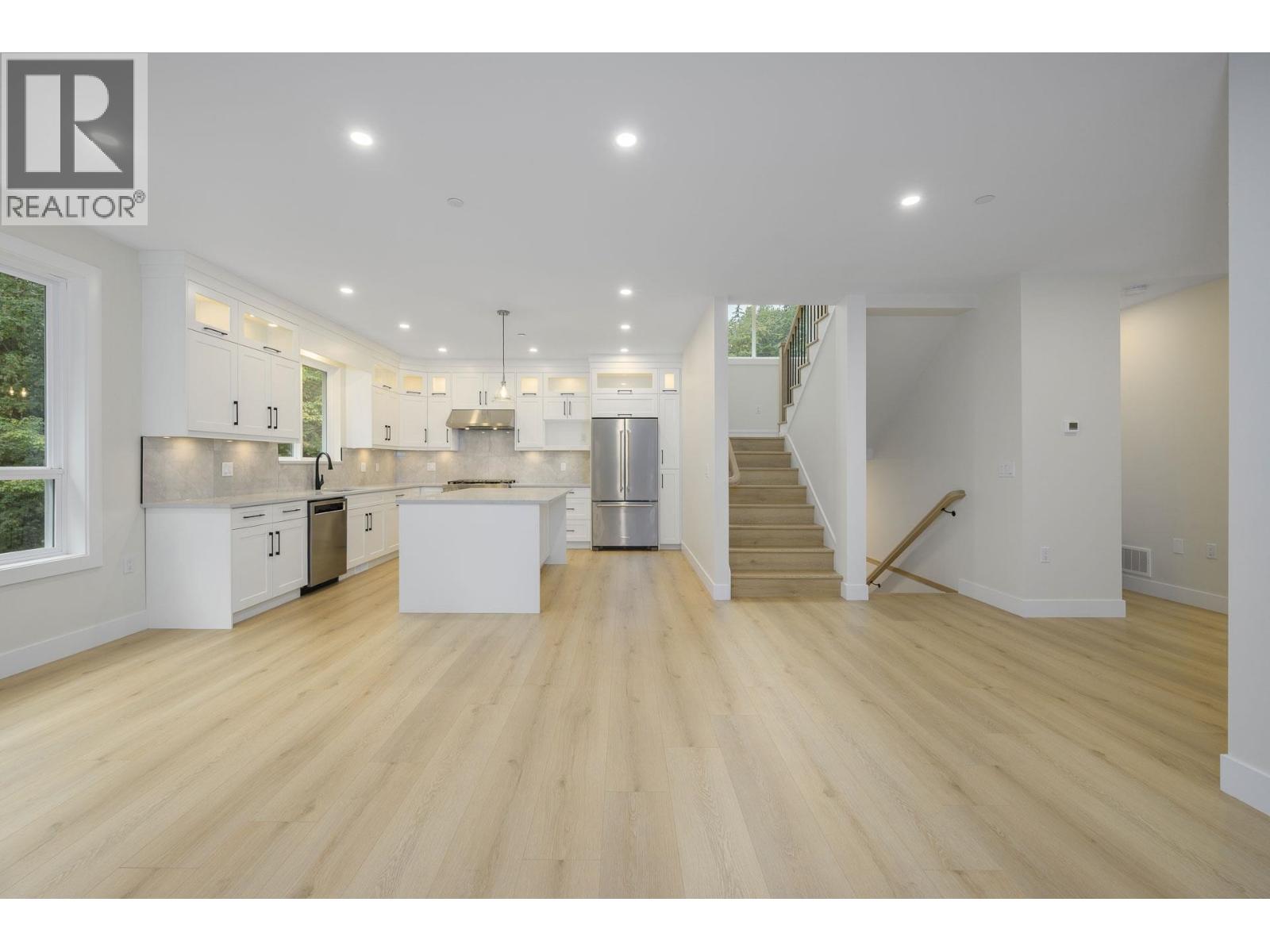 23349 CROSS ROAD, Maple Ridge