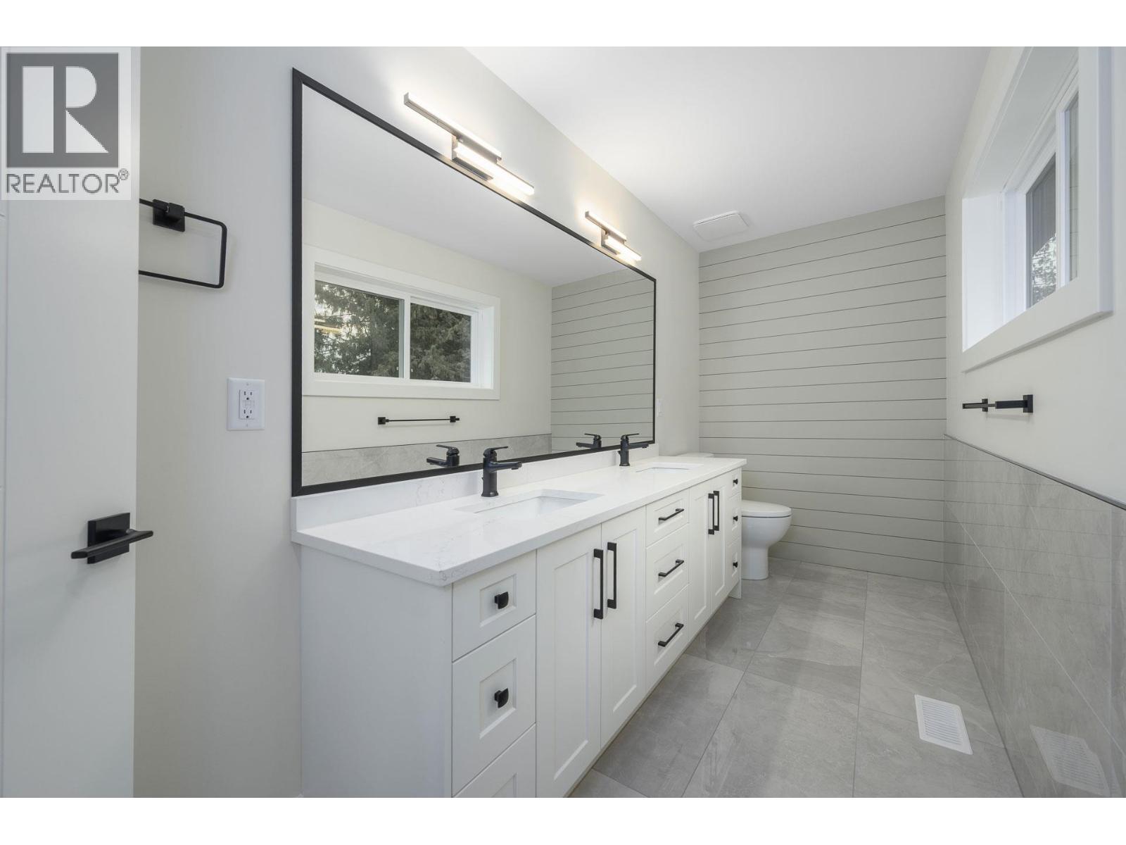 23349 CROSS ROAD, Maple Ridge