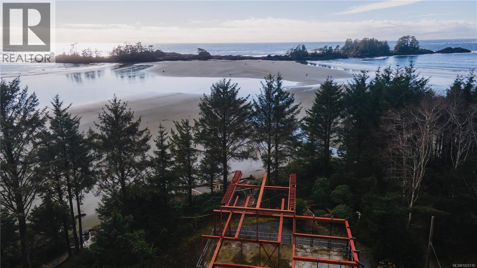 1327 Chesterman Beach Rd, Tofino