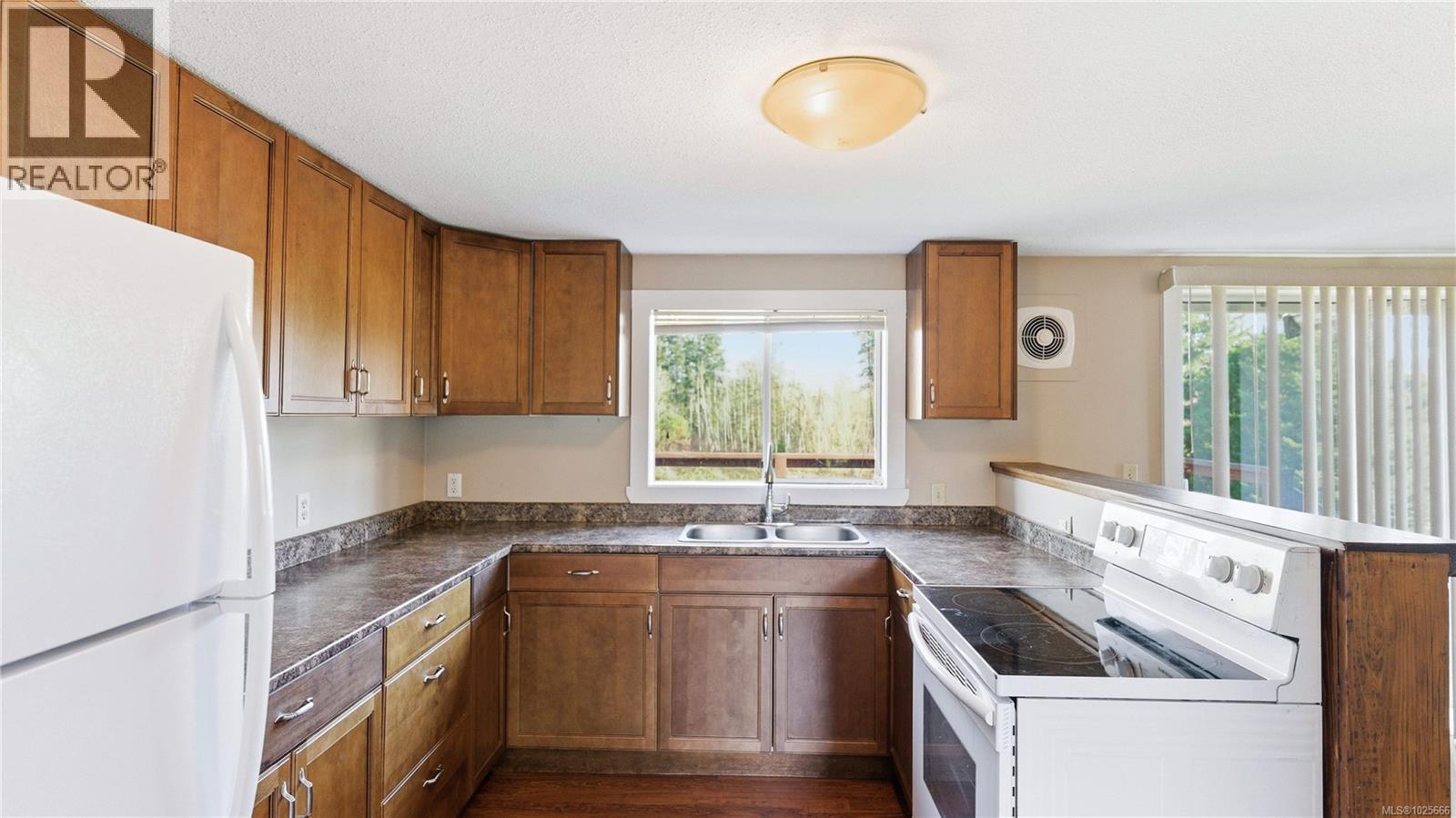 8797 Chemainus Rd, Chemainus