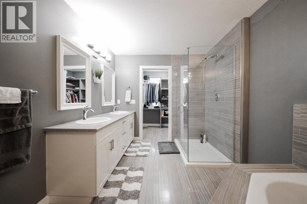 206 Athabasca Avenue, Fort McMurray